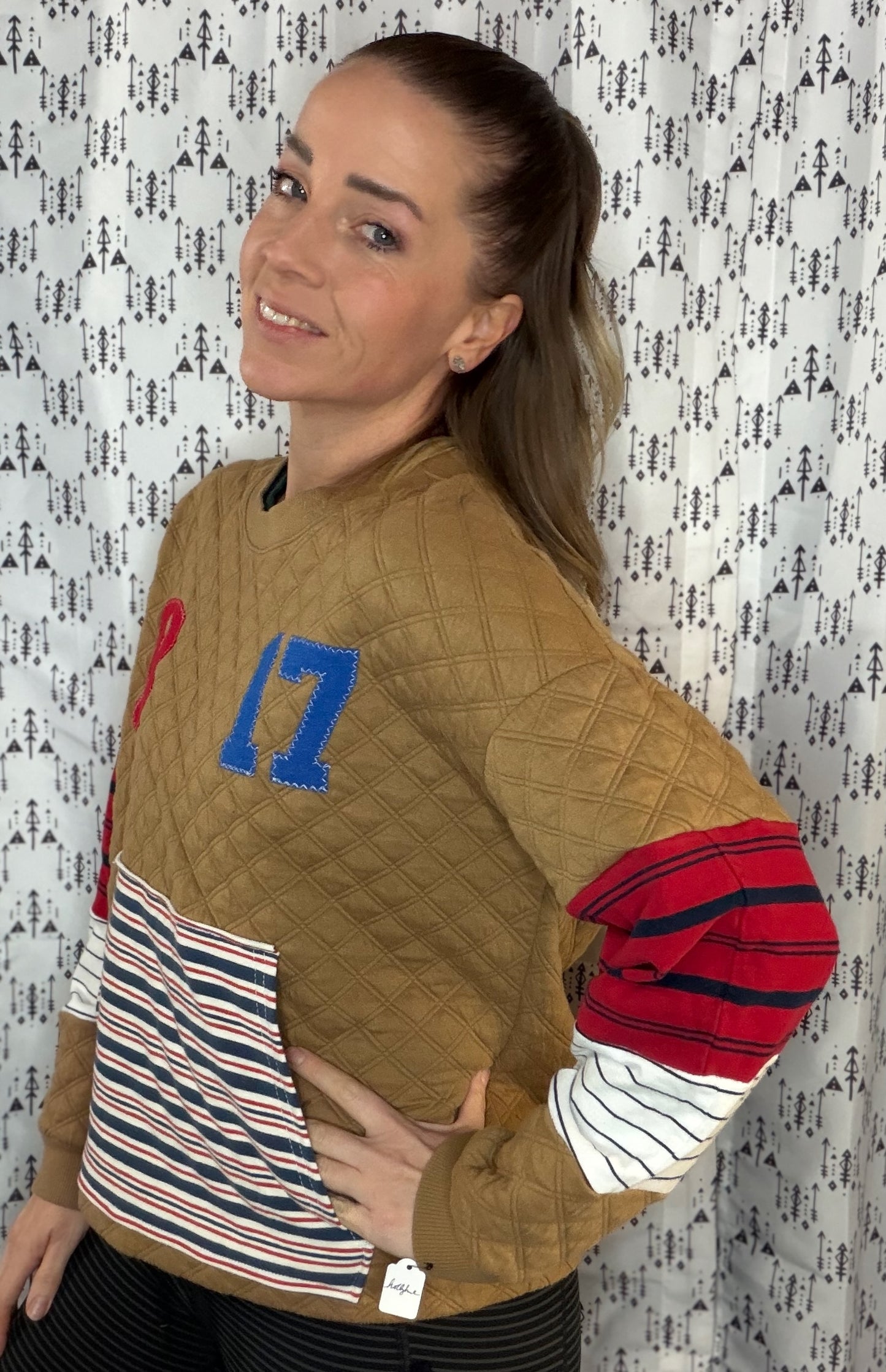 Gingerbread Allen #17 Buffalo Football Crewneck Size- Women's L/XL