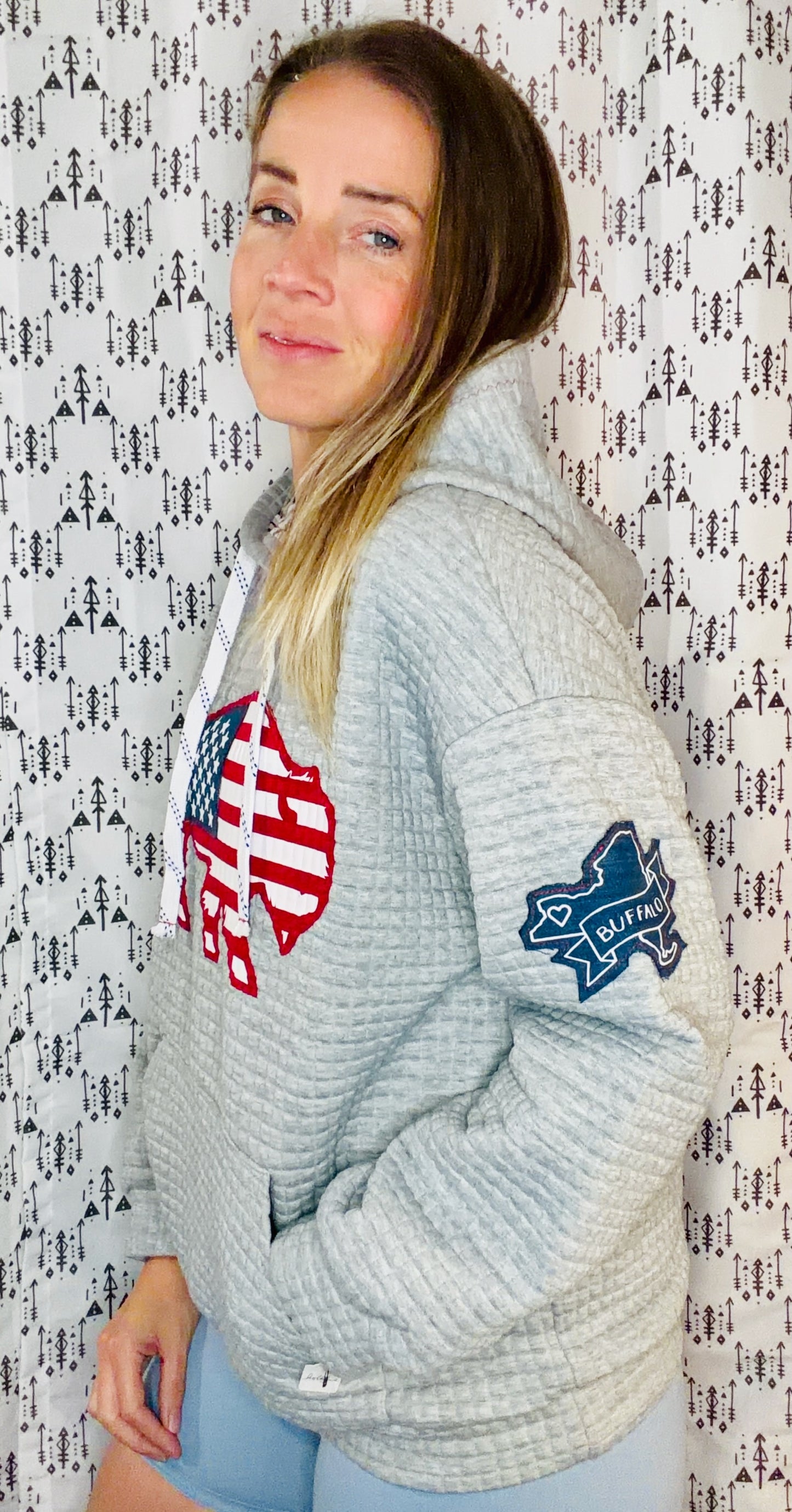 Grey Buffalo X 'Merica Hoodie Size Women's- L/XL