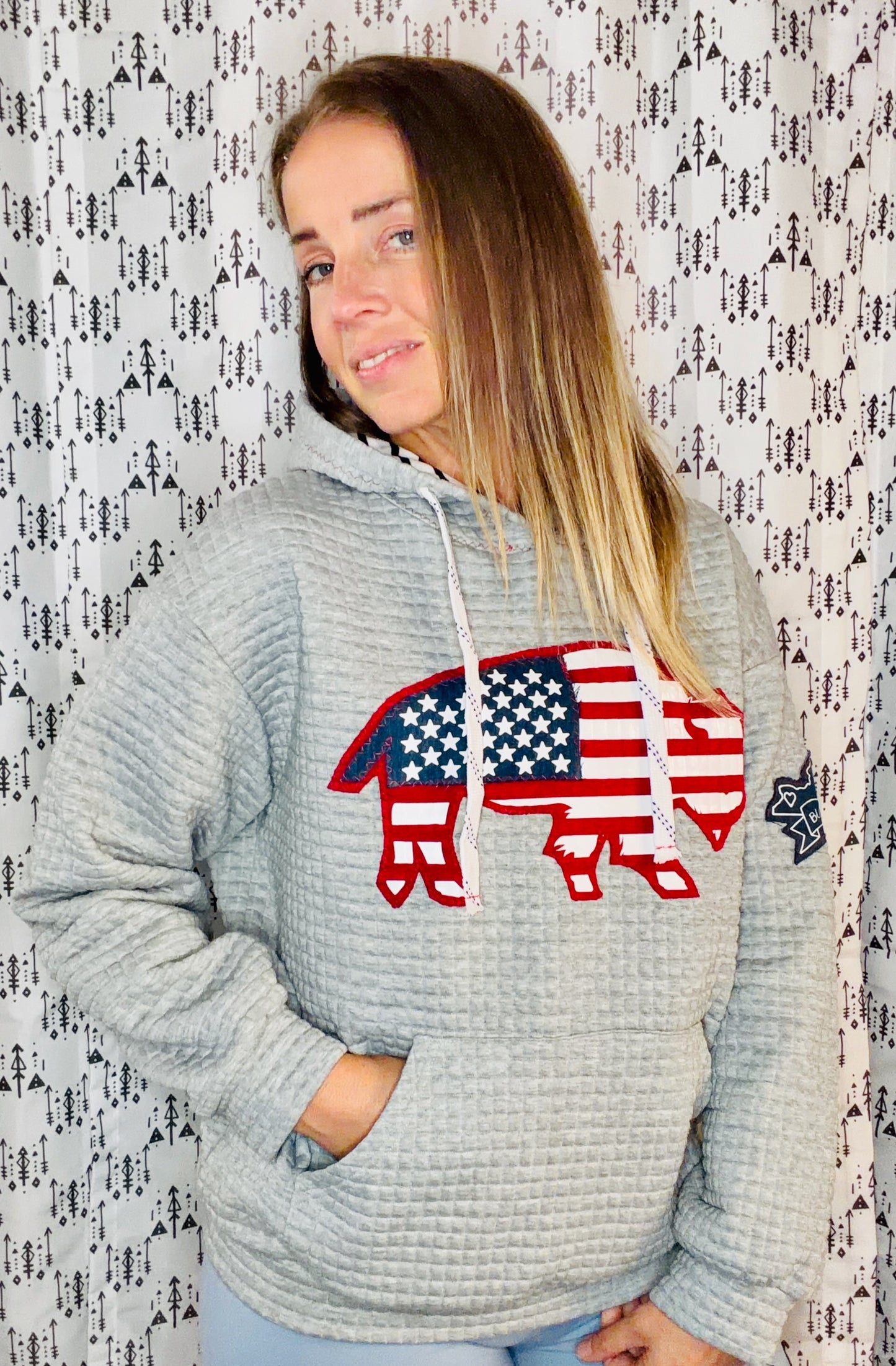 Grey Buffalo X 'Merica Hoodie Size Women's- L/XL