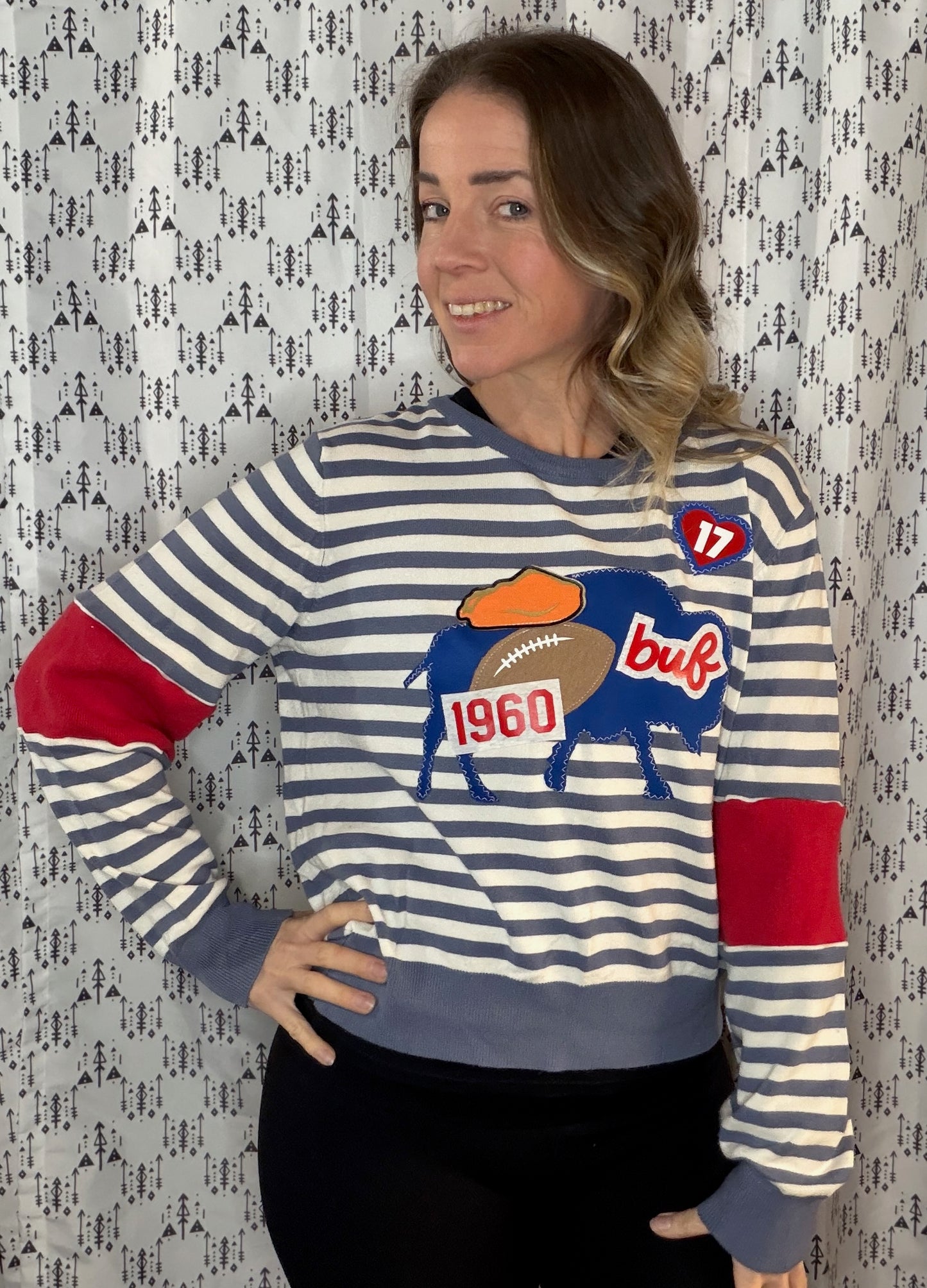 Striped Everything Buffalo Football Crewneck Sweater Size- Women's M/L