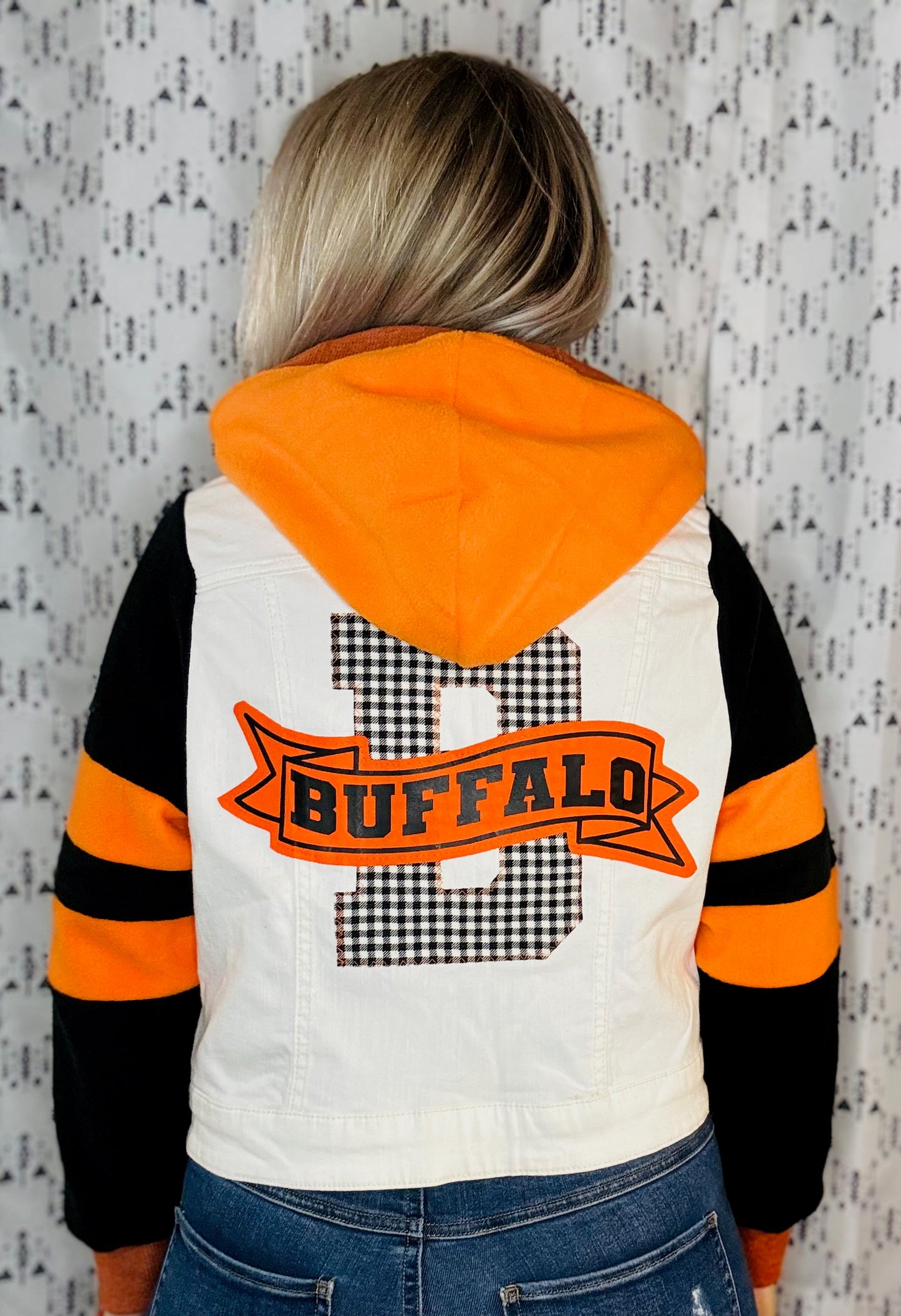 White Denim Buffalo Lacrosse Jacket Size- Women's L/XL