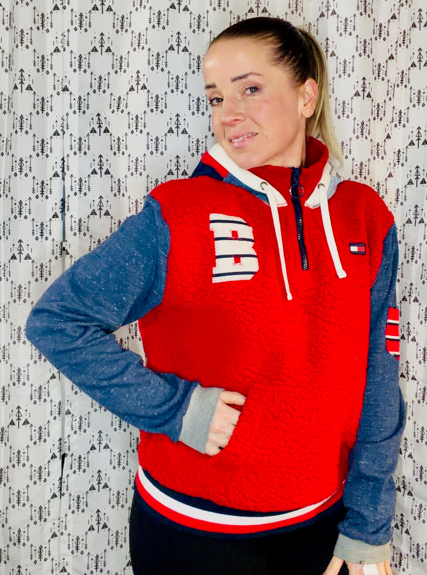 Red Sherpa Striped Patchwork Buffalo 1/4 Zip Hoodie Size Women's- L/XL