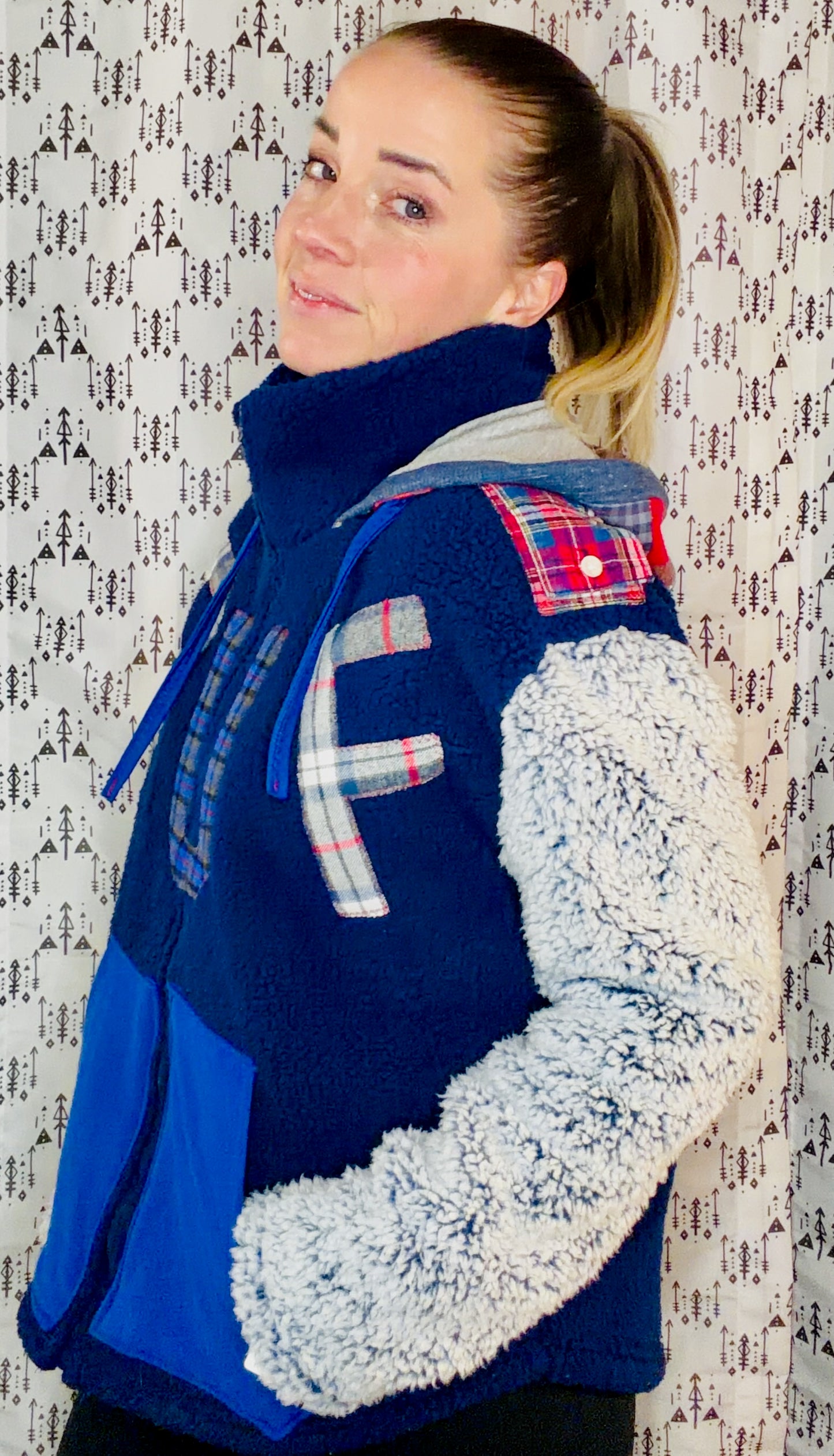 Blue Sherpa Plaid Patchwork BUF Zip-Up Hoodie Size Women's-L/XL