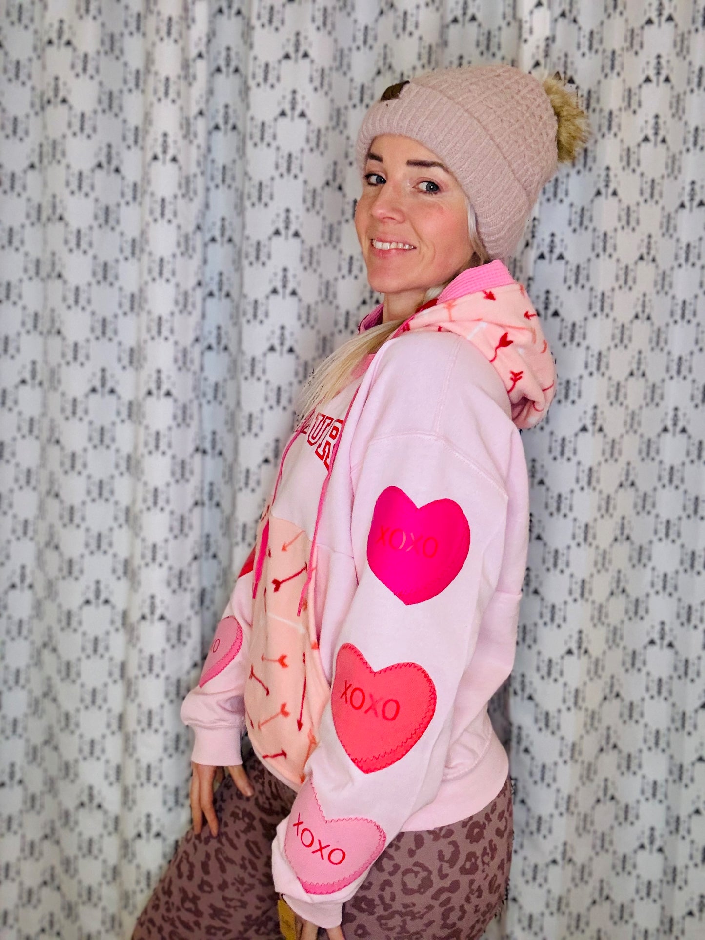 Pink Amour Heart Hoodie Size- Women's L/XL