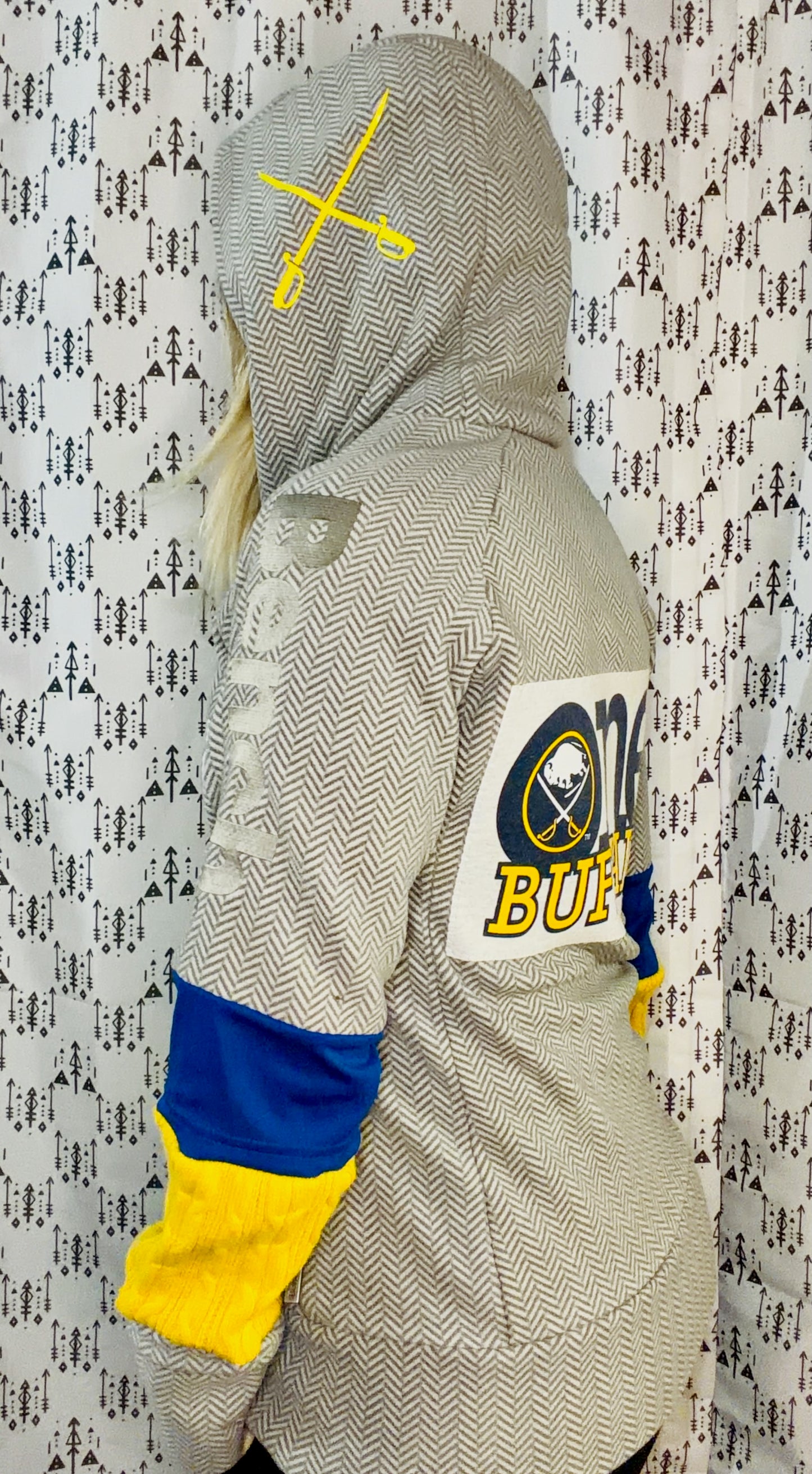 Grey Herringbone One-Buffalo Hockey Zip-Up Hoodie Size Women's-S/M