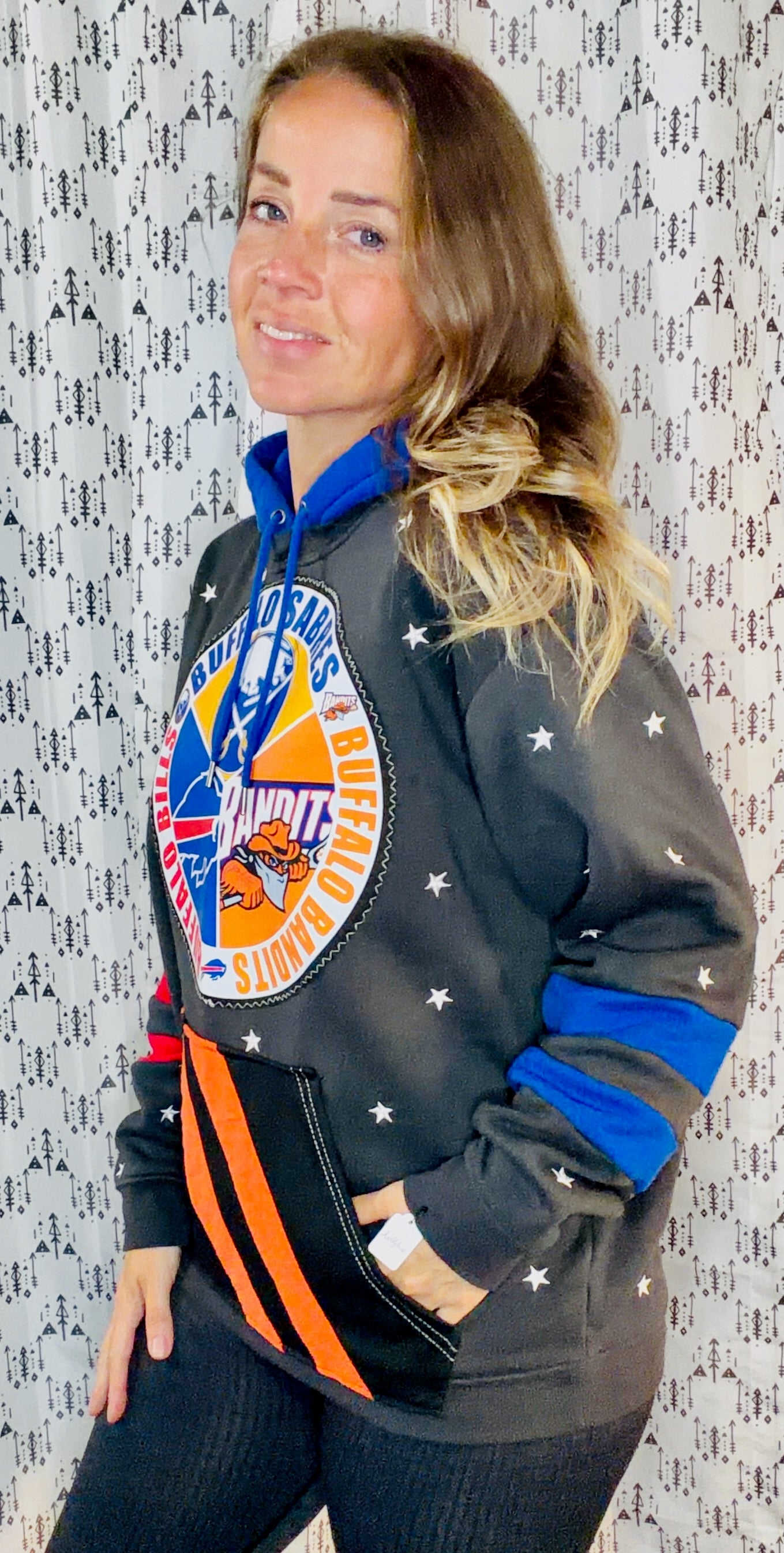 Black Star One Buffalo Hoodie Size Women's- L/XL