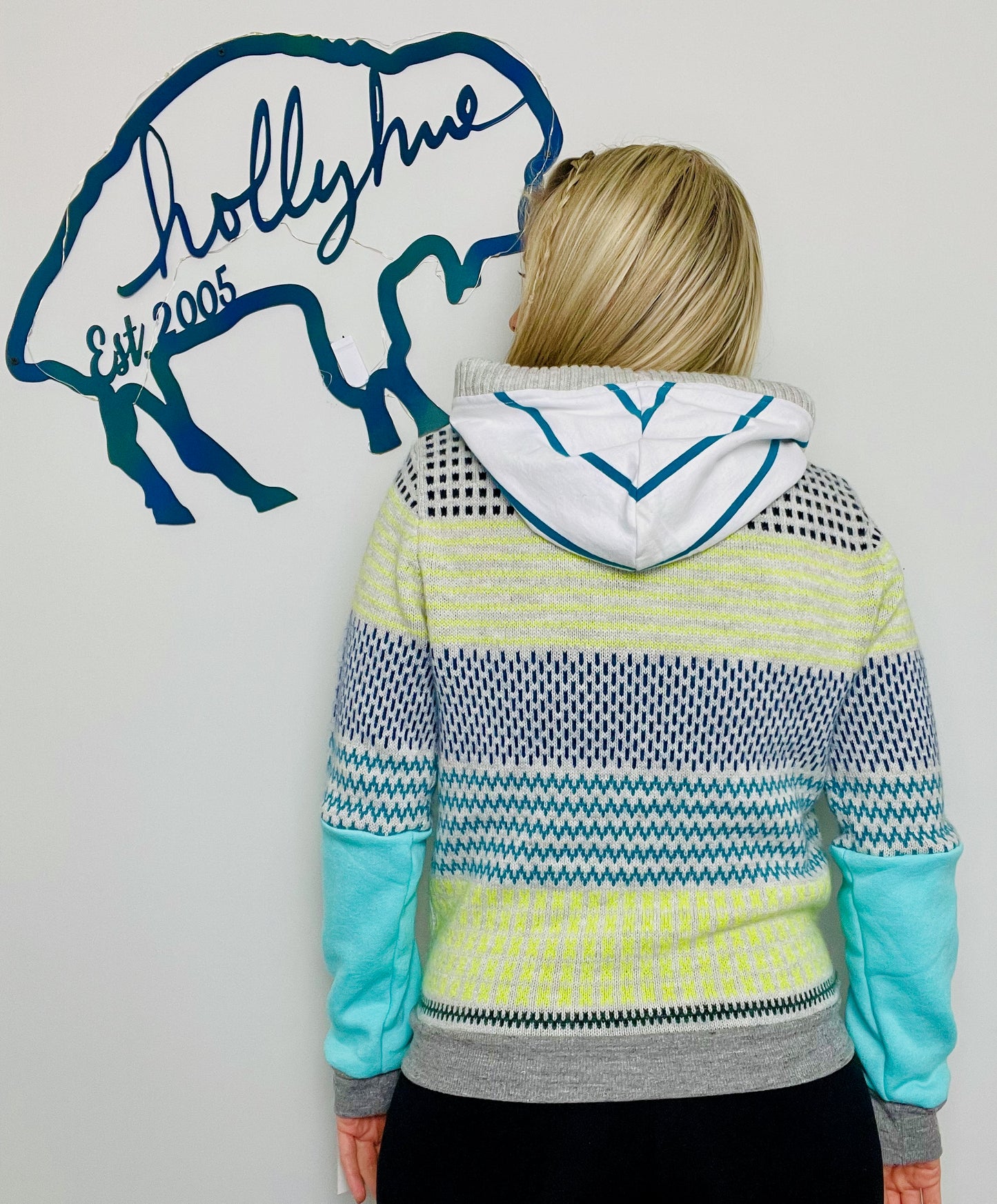 Pastel Geo Striped Throwback Buffalo Sweater Hoodie Size- Women's S/M