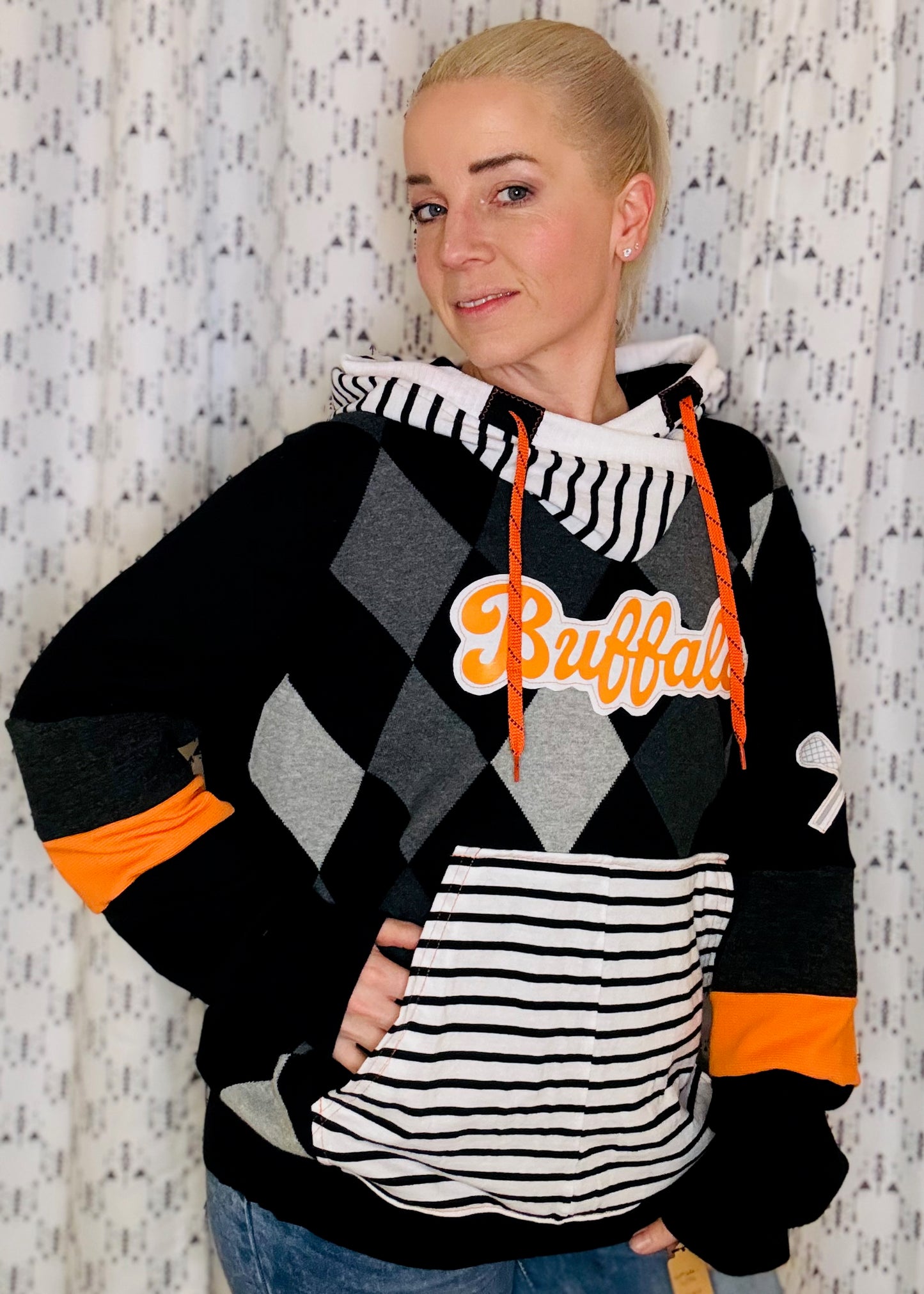 Argyle Buffalo Lacrosse Hoodie Size- Unisex L/XL