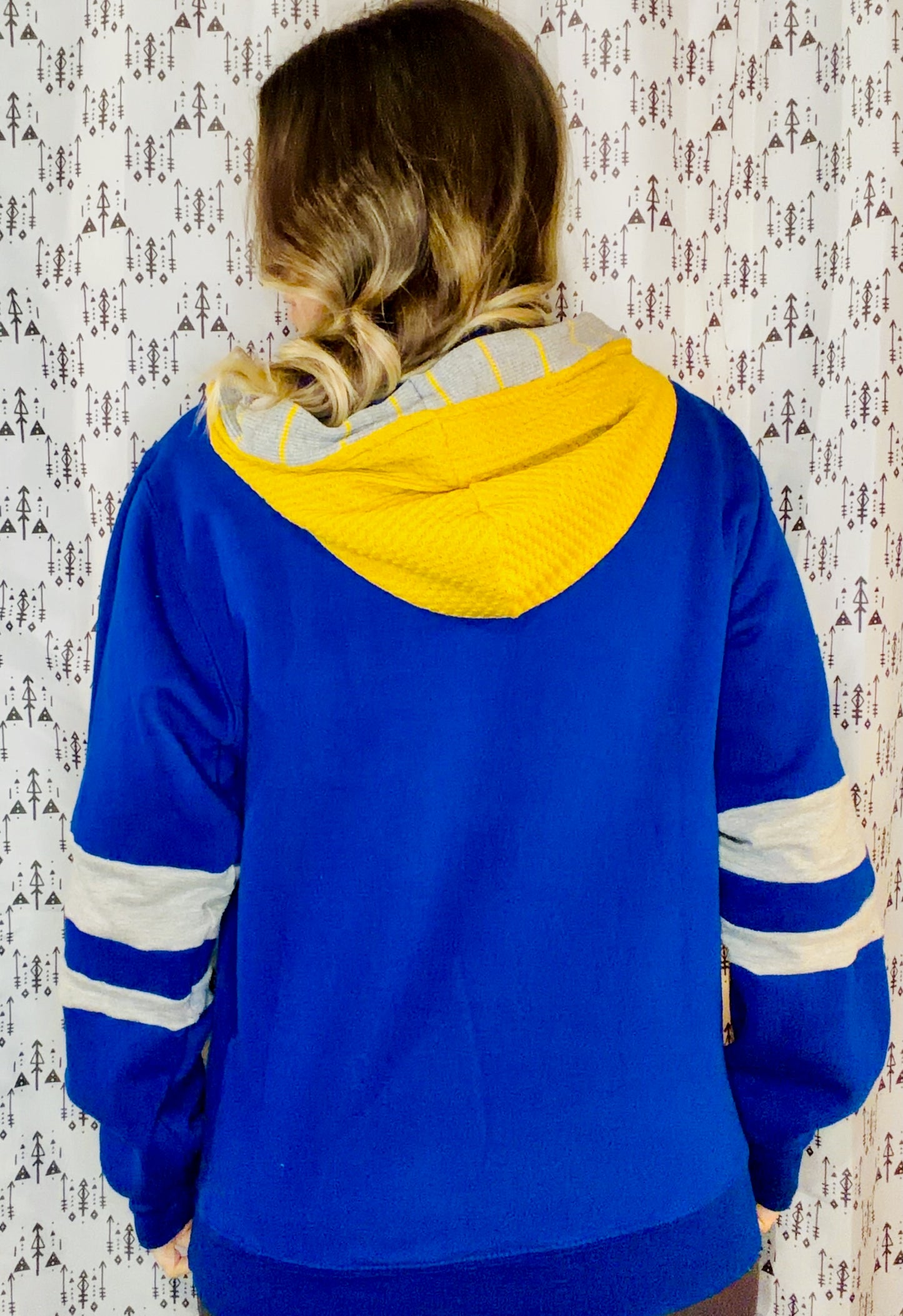 Blue Buffalo Hockey Heart 1/4 Zip Hoodie Size Women's-M/L