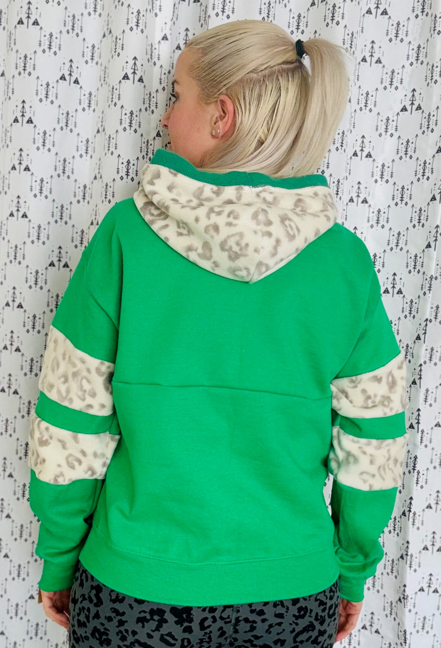 Kelly Green Leopard IRISH Hoodie Size- Women's L/XL