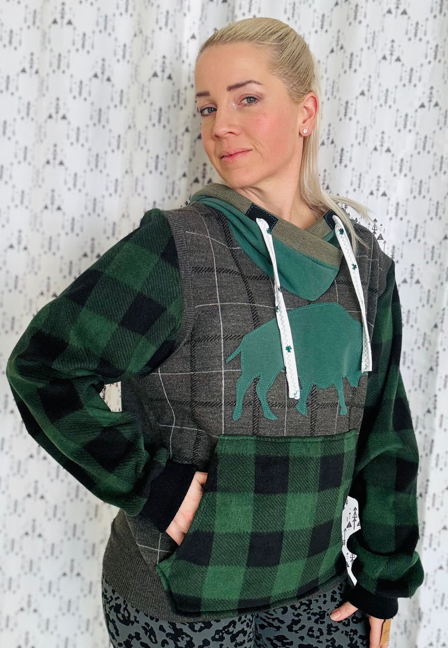 Grey & Green Plaid Buffalo Hoodie Size- Unisex M/L