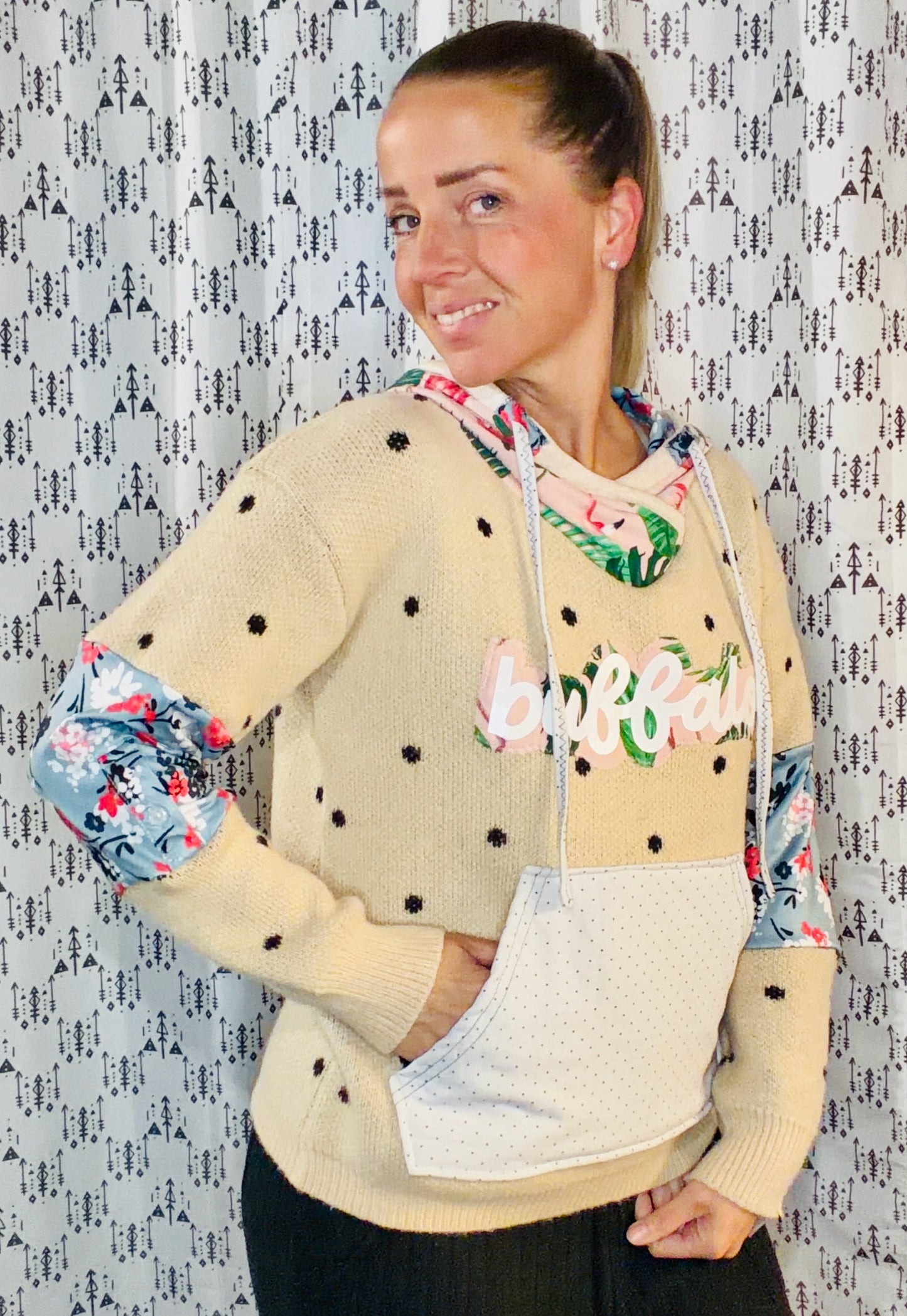 Flamingo Meets Buffalo Hoodie Size Women's- M/L