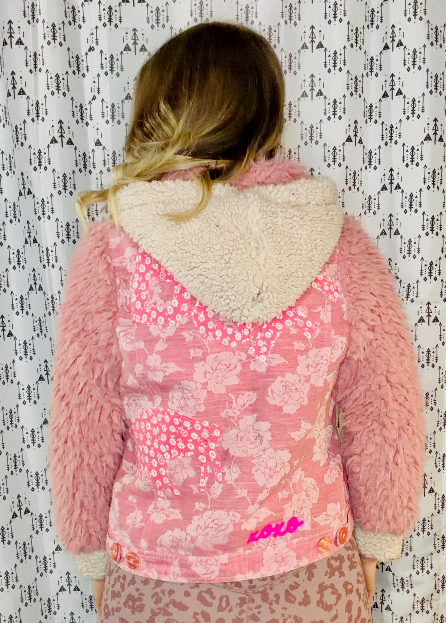 Pink Floral BUF LOVE Hooded Jacket Size- Women's M/L