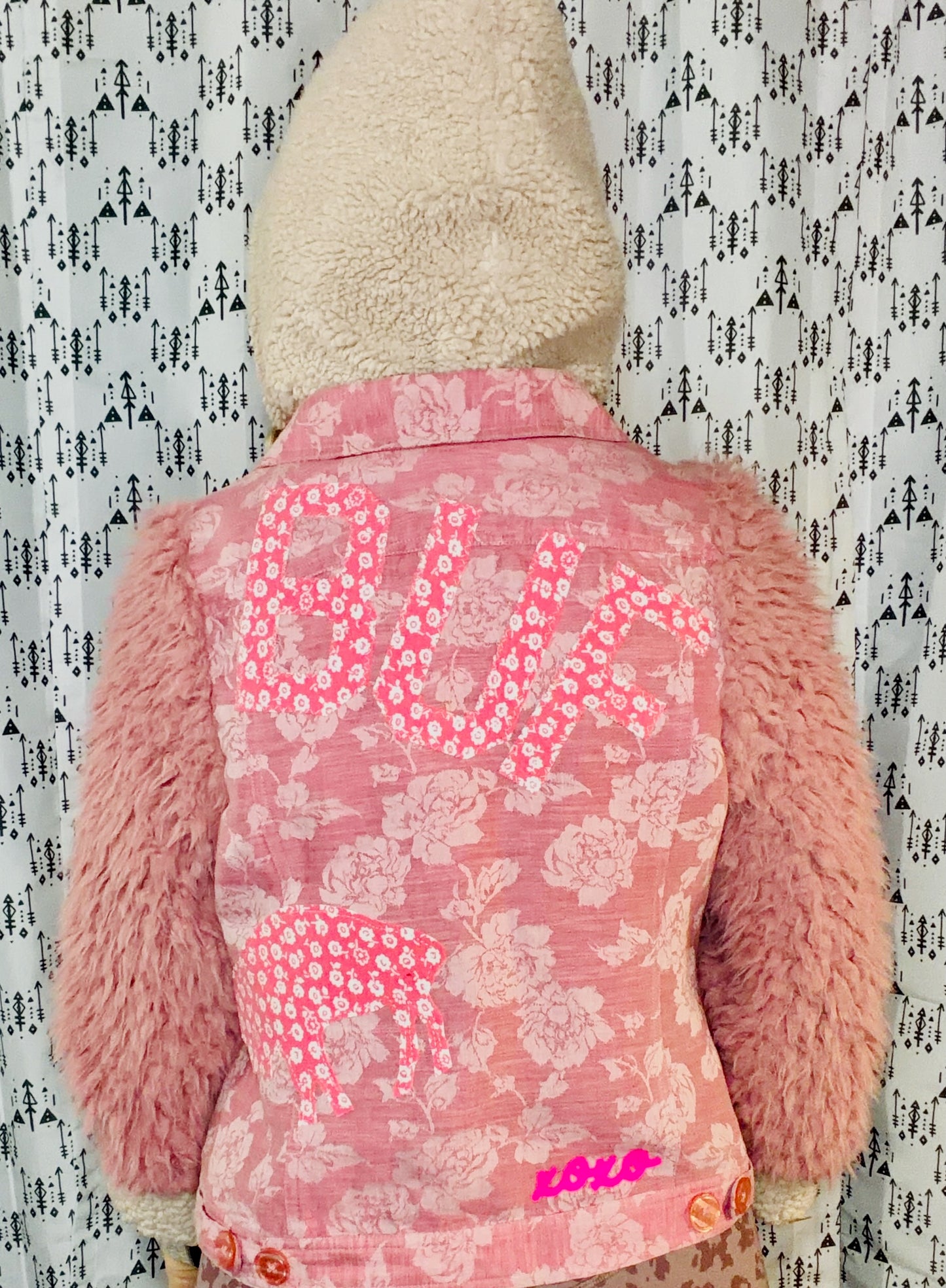 Pink Floral BUF LOVE Hooded Jacket Size- Women's M/L