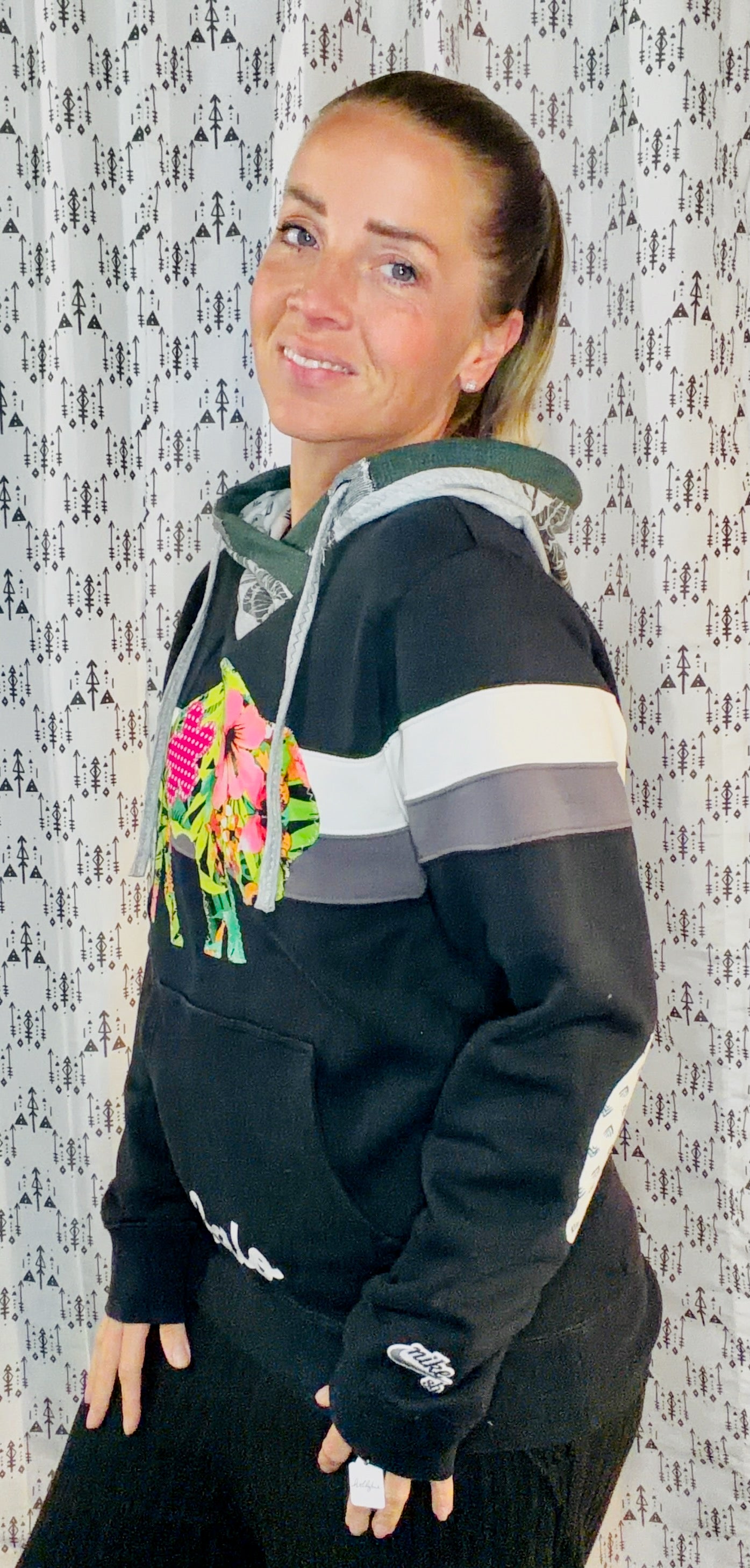 Black Hawaii 716-0 Hoodie Size Women's-S/M