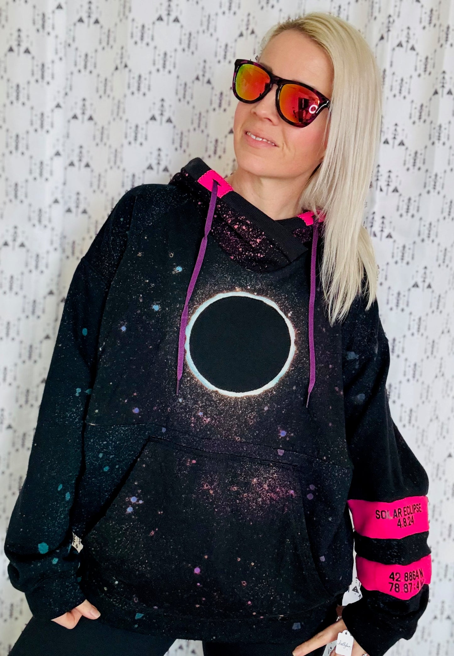 Solar Eclipse 08 Hoodie Size- Unisex L/XL