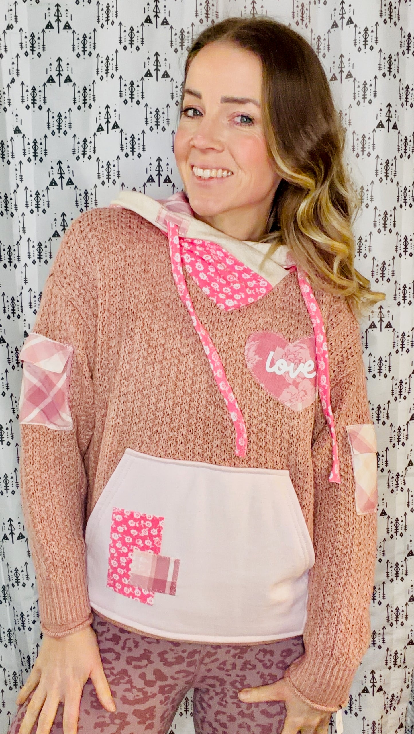 Dusty Rose LOVE Hoodie Size Women's-M/L