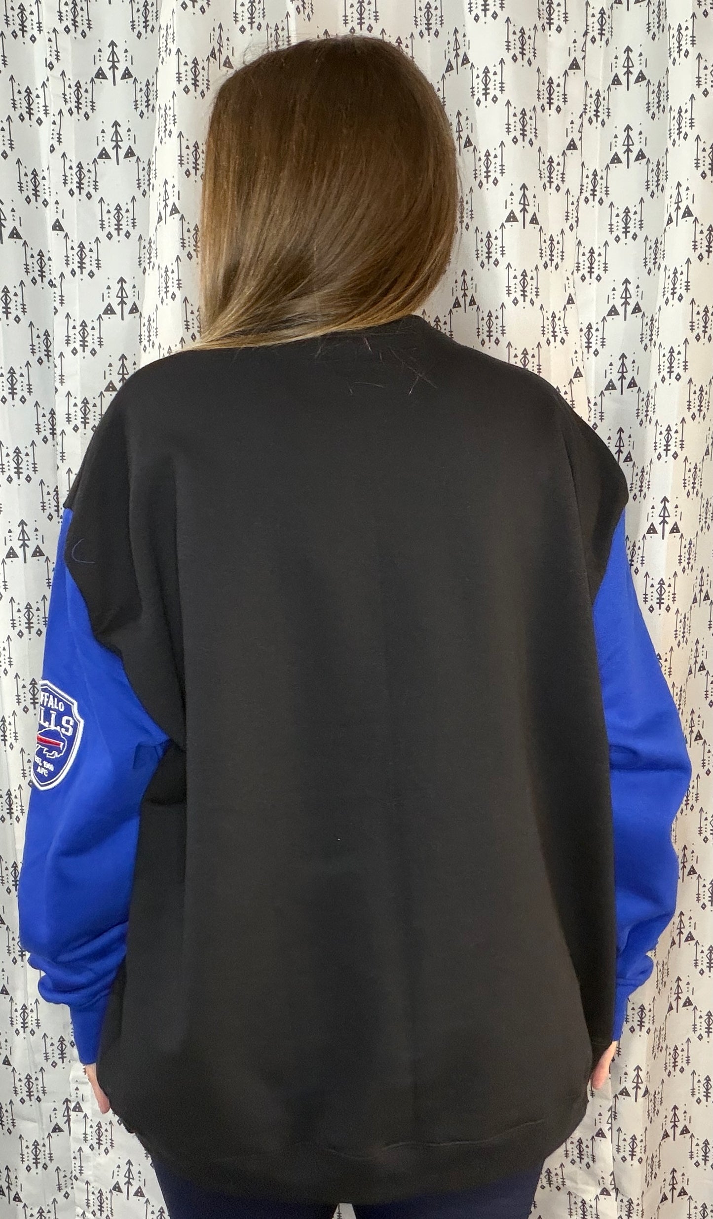 Black Color-Block BUF Football Crewneck Size Unisex- XL/2X