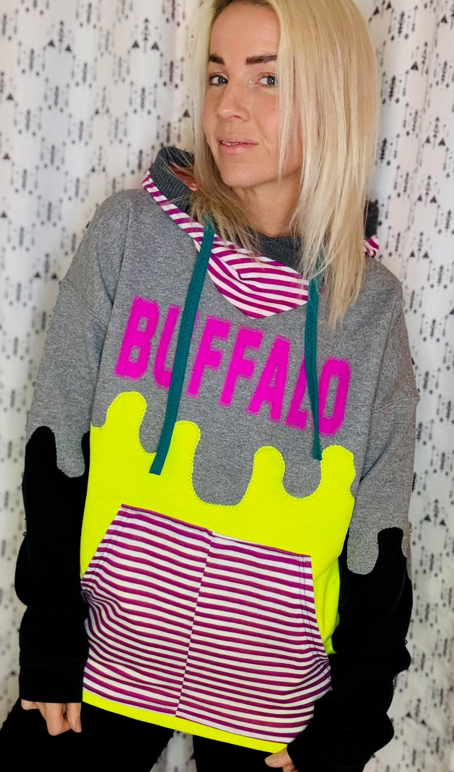 Blue 80's vs 90's Buffalo Drip Hoodie Size- Unisex S/M