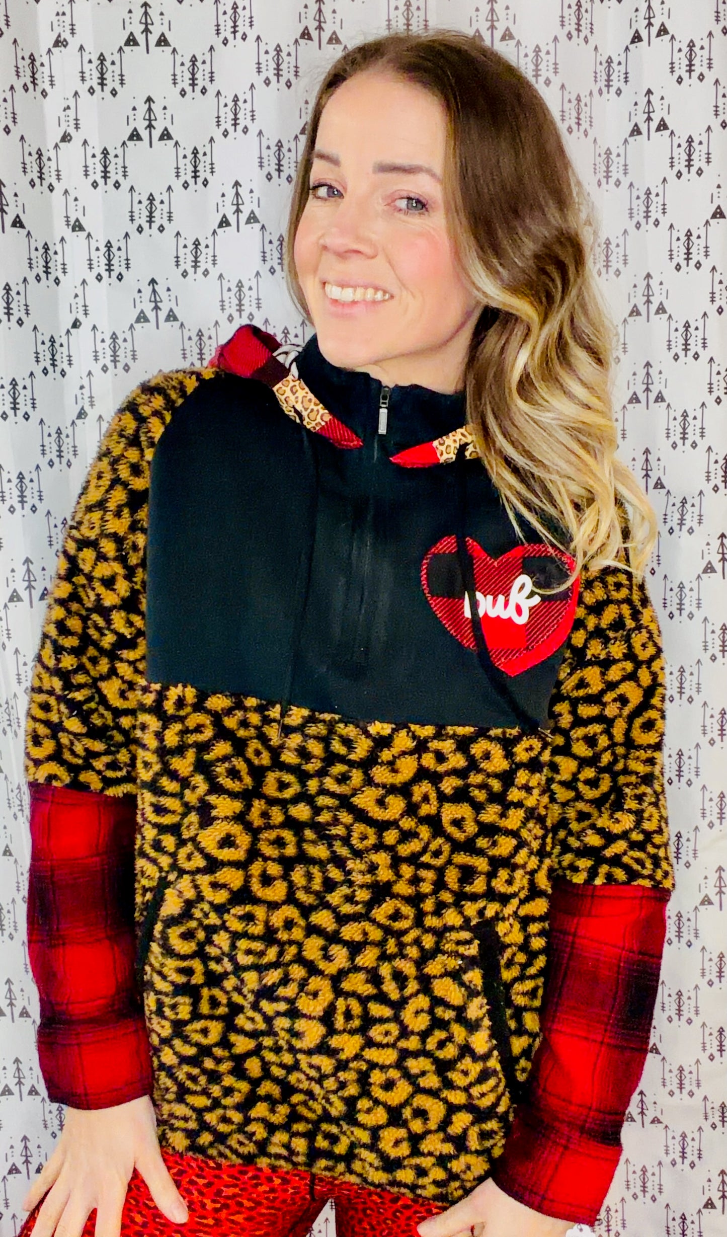 Black Leopard & Plaid BUF Sherpa Hoodie Size Women's-L/XL