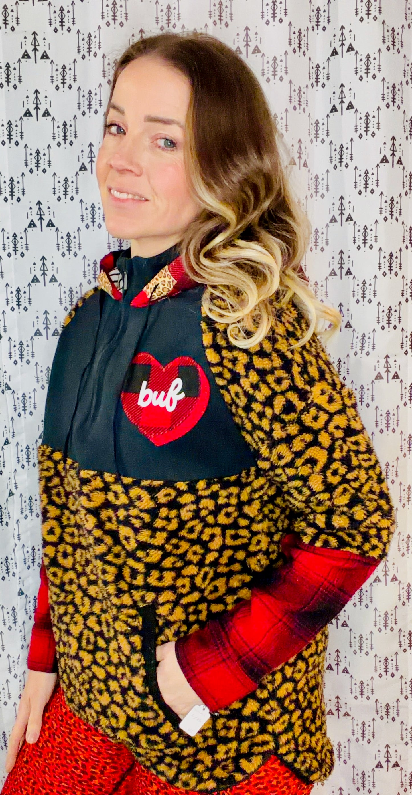Black Leopard & Plaid BUF Sherpa Hoodie Size Women's-L/XL