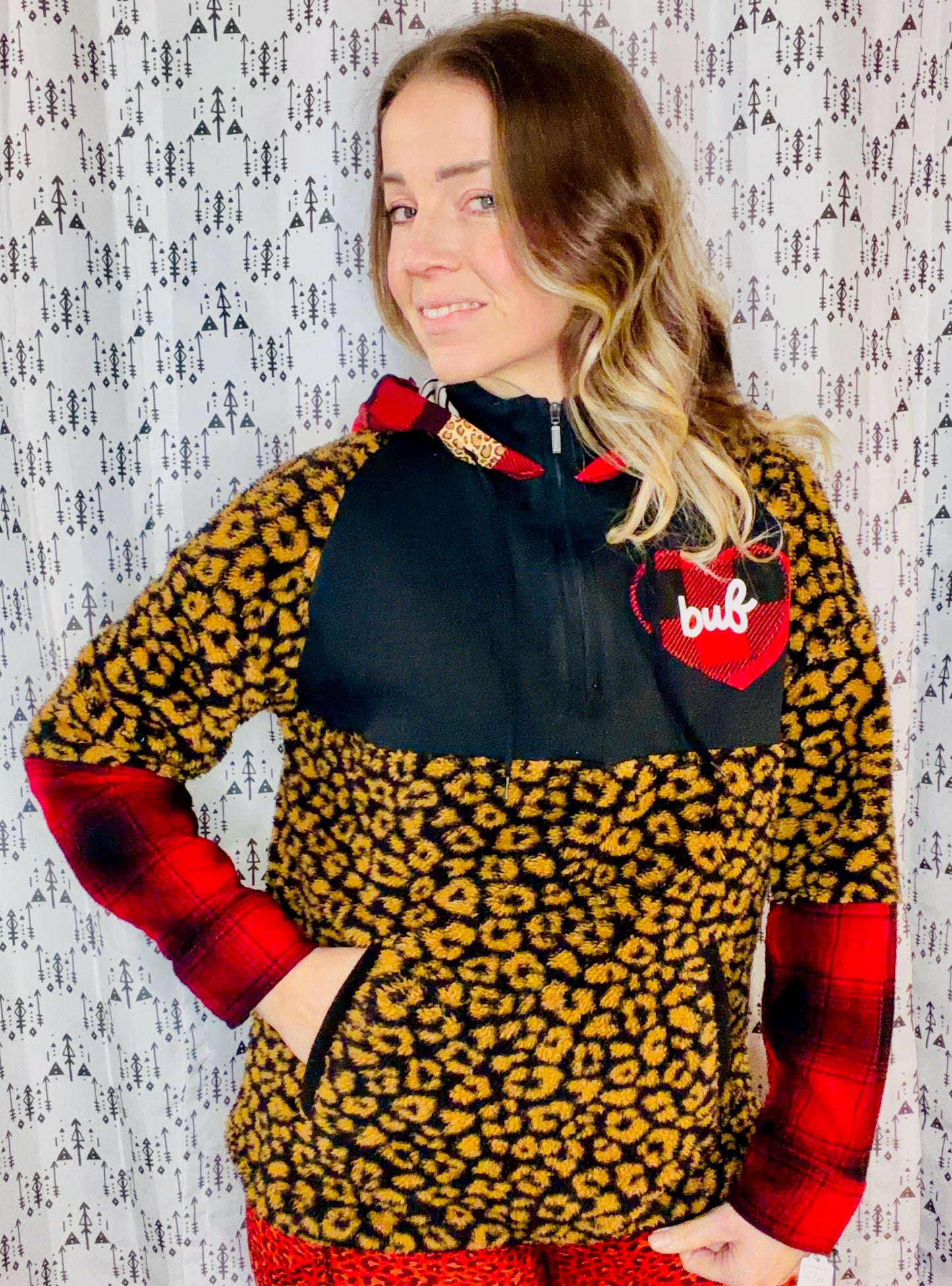 Black Leopard & Plaid BUF Sherpa Hoodie Size Women's-L/XL