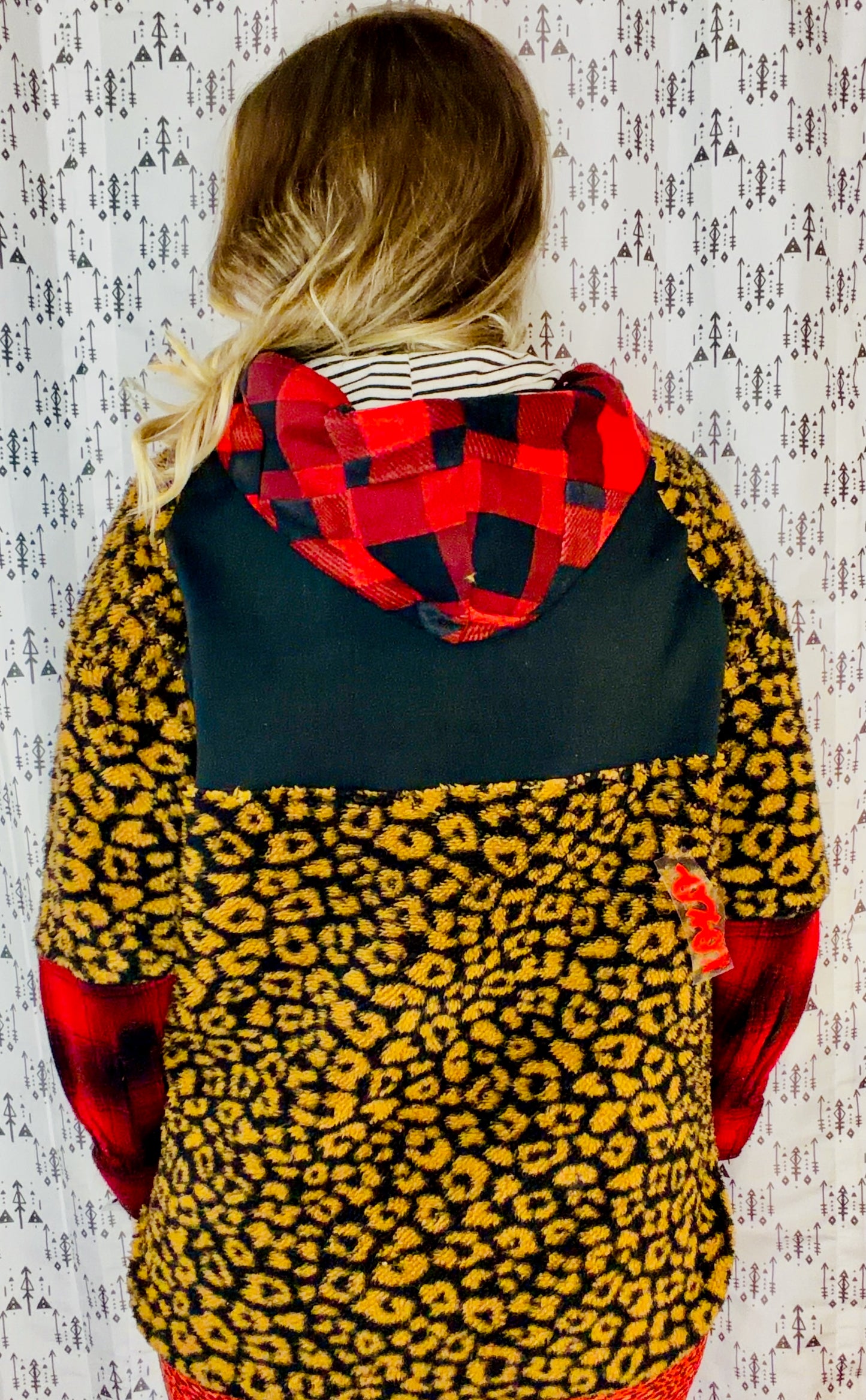 Black Leopard & Plaid BUF Sherpa Hoodie Size Women's-L/XL