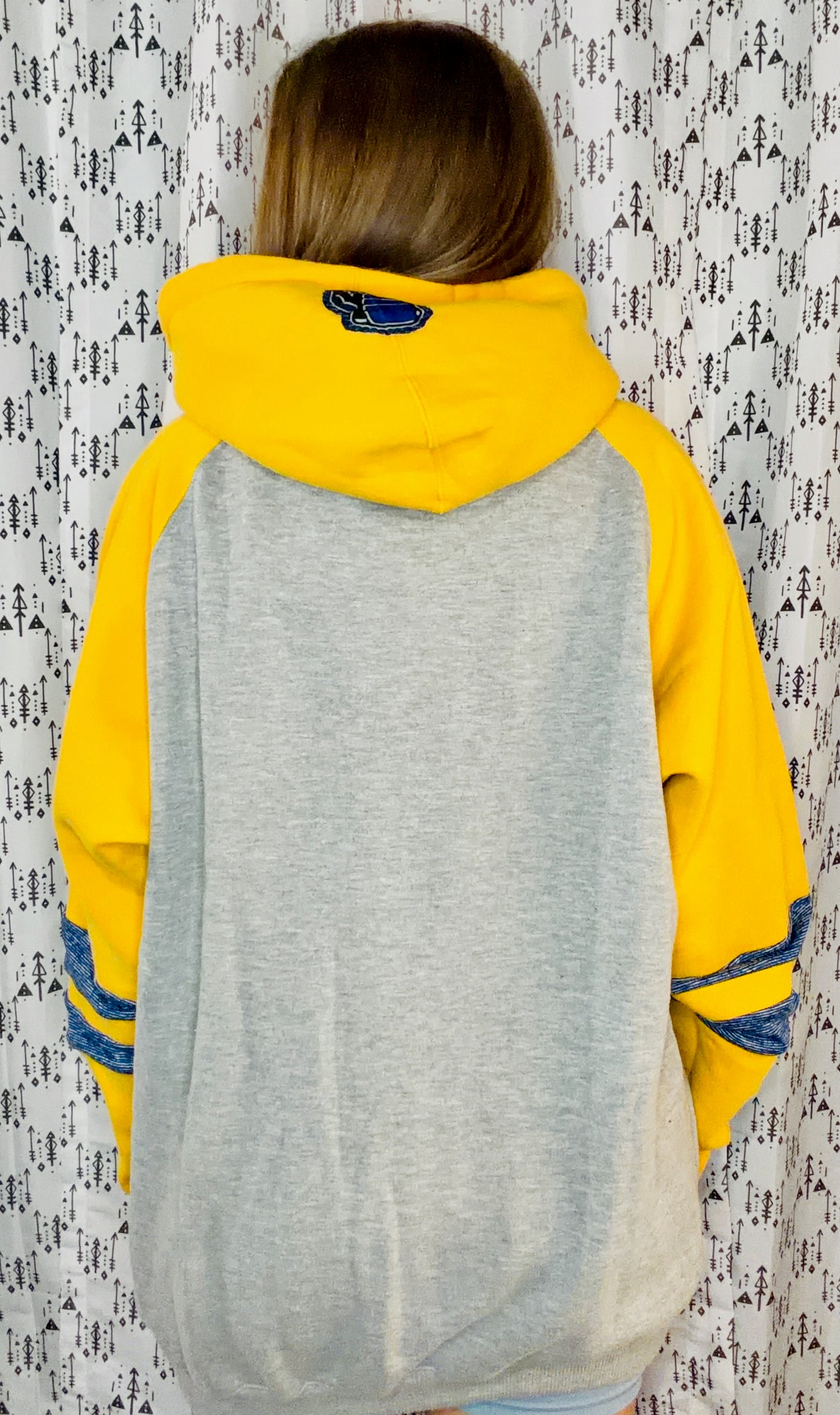 Yellow & Grey Buffalo Hockey Hoodie Size Unisex-XL/2X