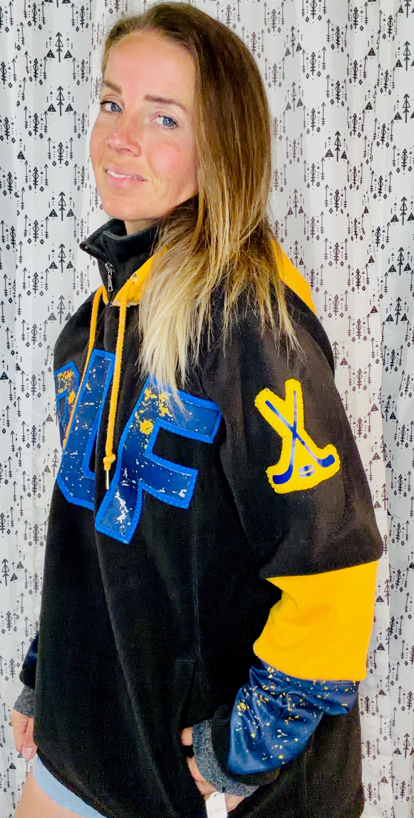 Black BUF Hockey Hoodie 1/4 Zip Jacket Size Unisex-L/XL