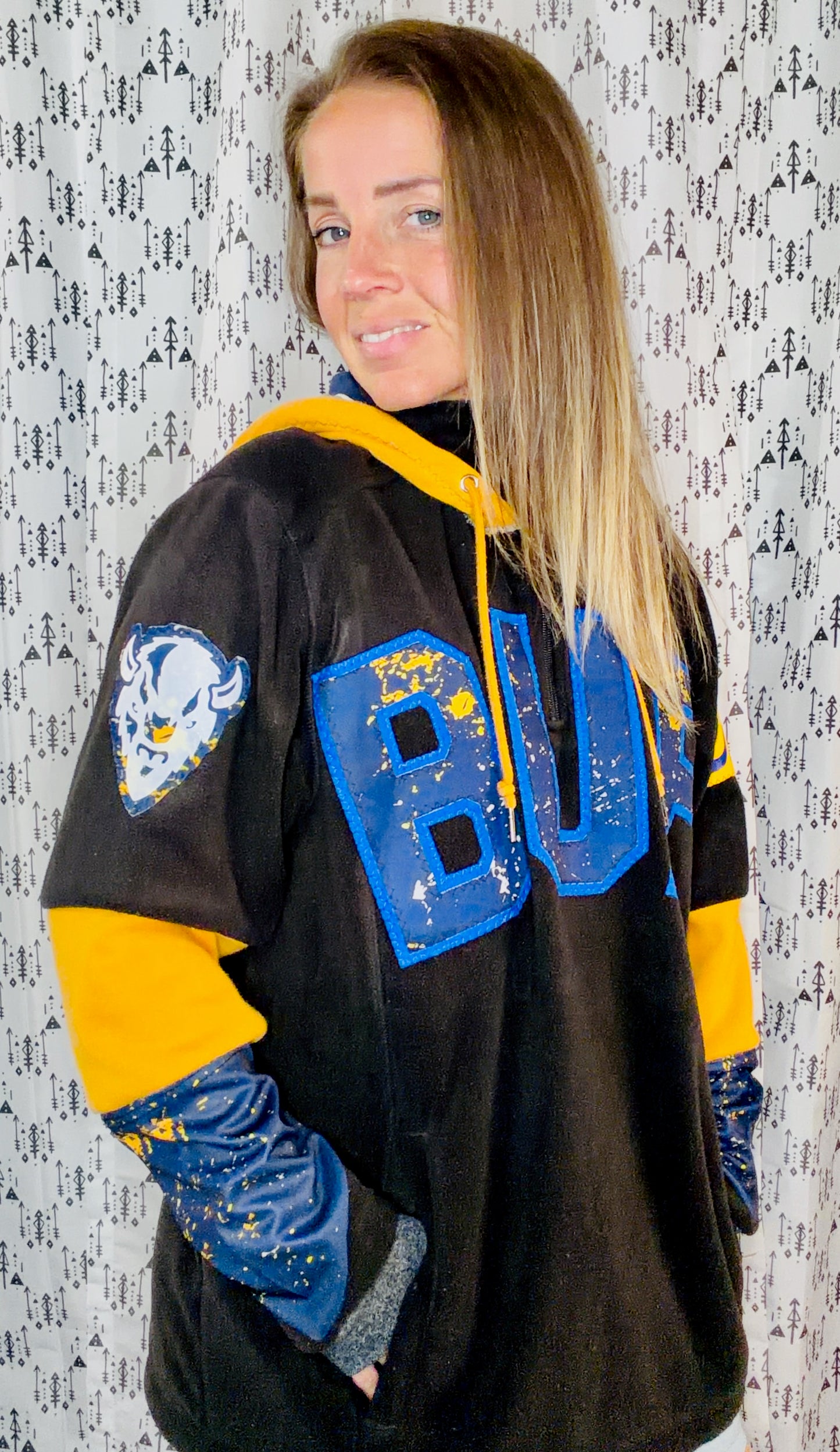 Black BUF Hockey Hoodie 1/4 Zip Jacket Size Unisex-L/XL