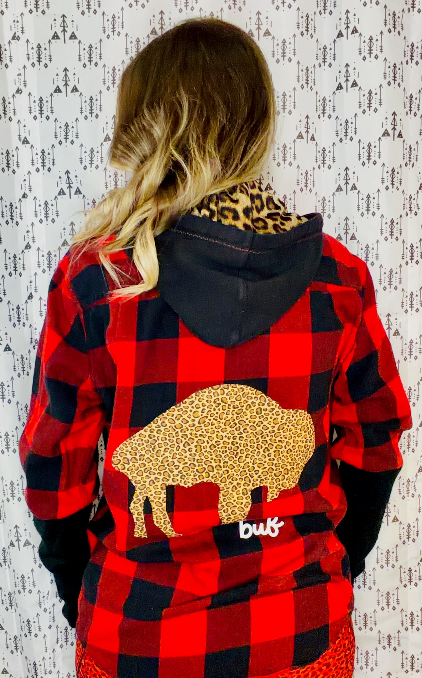 Red Plaid & Leopard Buffalo LOVE Button-Up Size- Women's L/XL