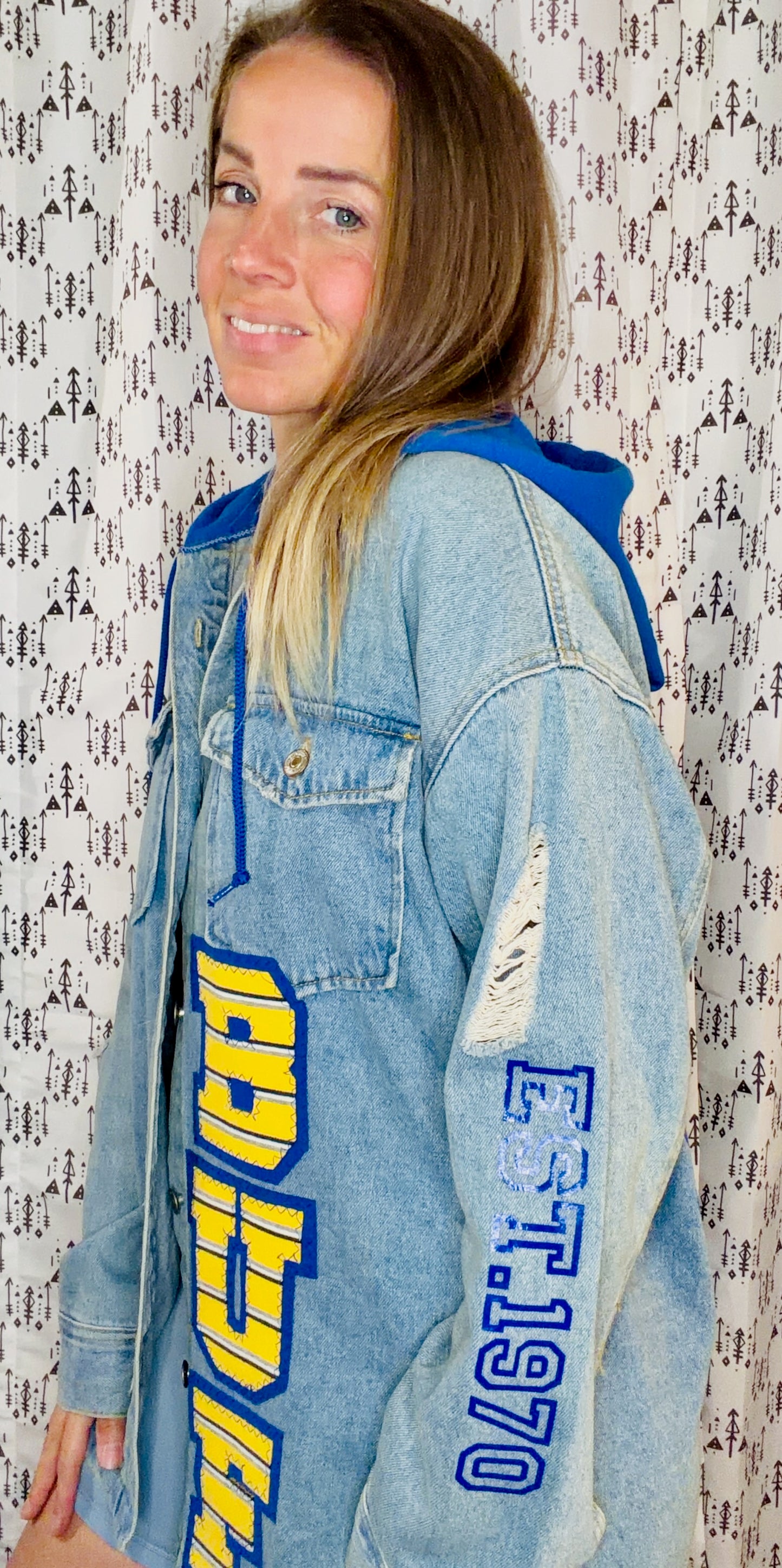 Denim BUF Hockey Button-Down Hoodie Size Women's-L/XL