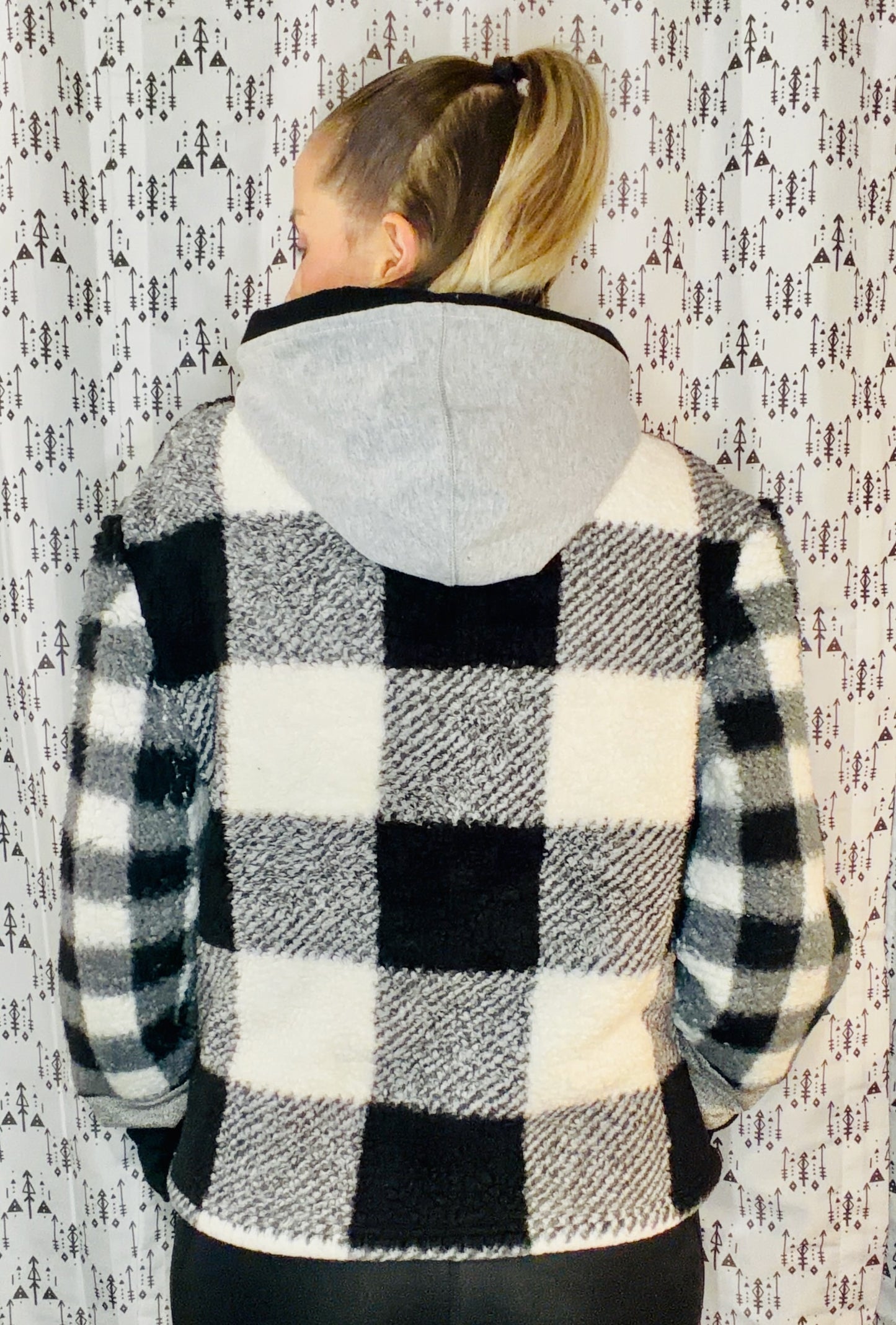 Black & White Giant Buffalo Check Zip-Up Jacket Size- Women's M/L