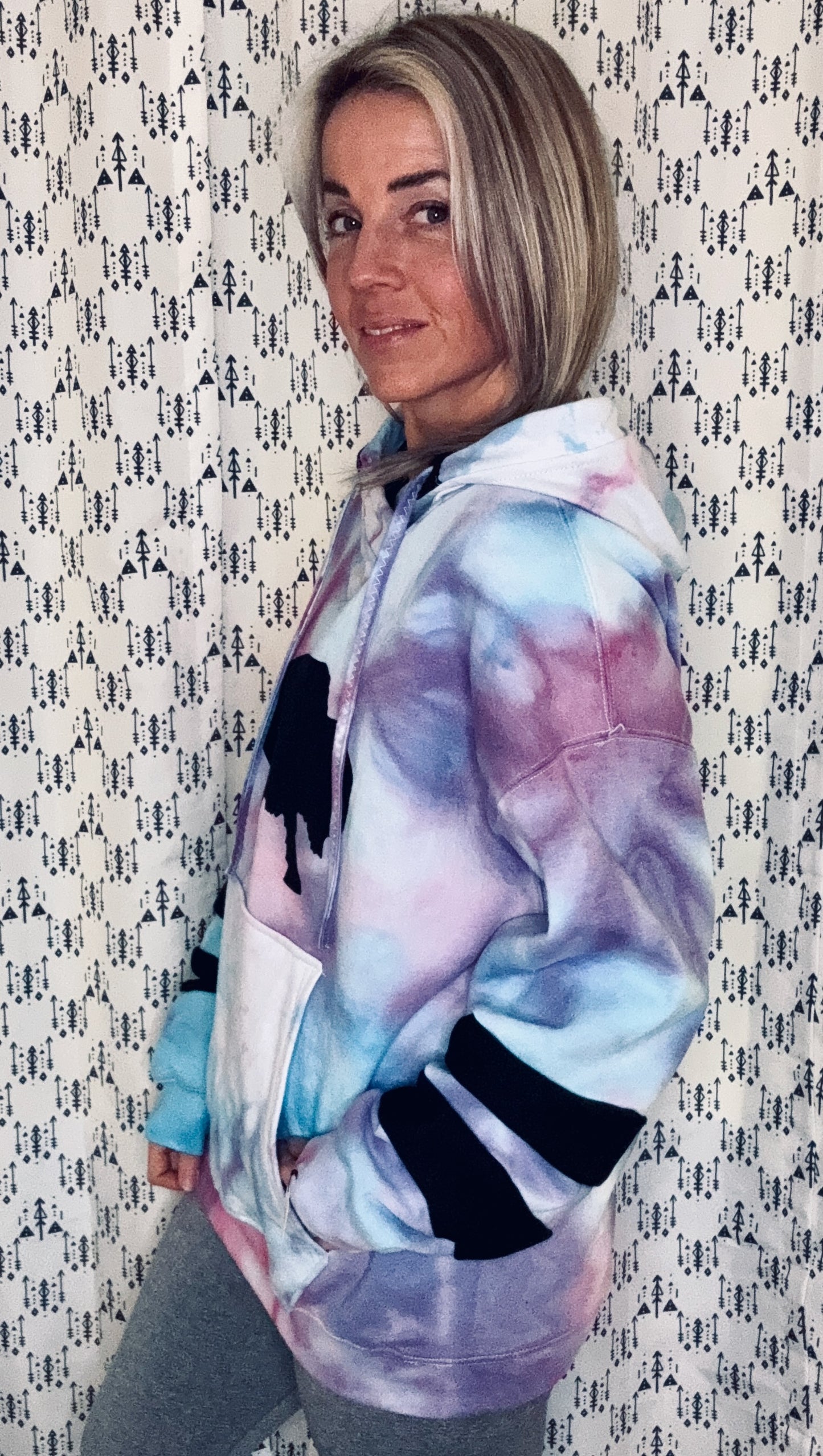 Beautiful Blooms Custom Tie Dye Hoodie Size- Unisex L/XL