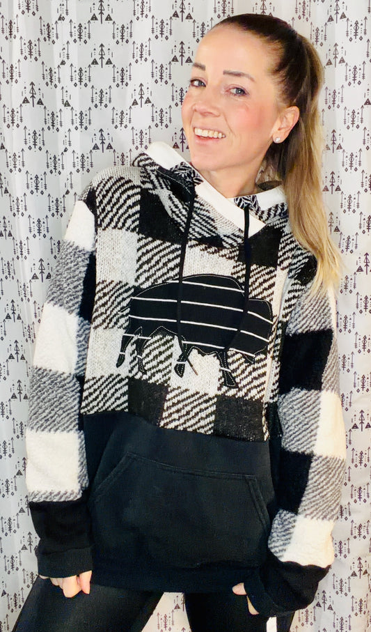 Black & White Buffalo Check Zip-Up Hoodie Size- Women's L/XL