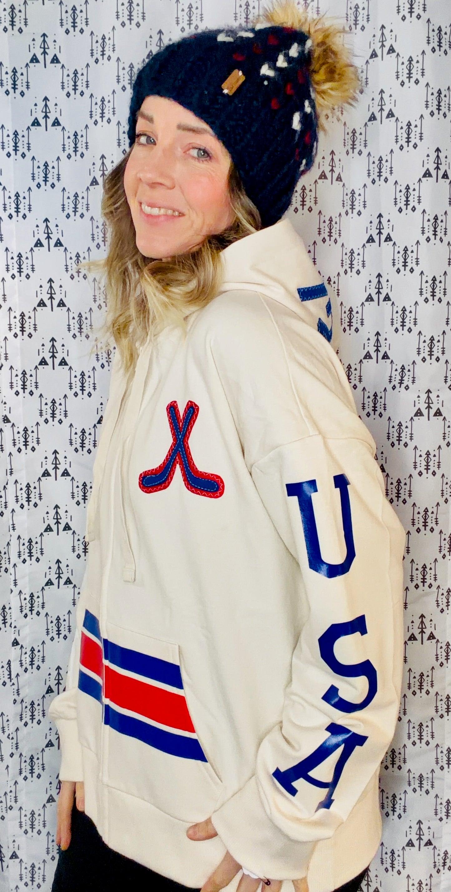 Cream Tage Thompson #72 USA Hockey Zip-Up Hoodie Size- Women's XL/2X