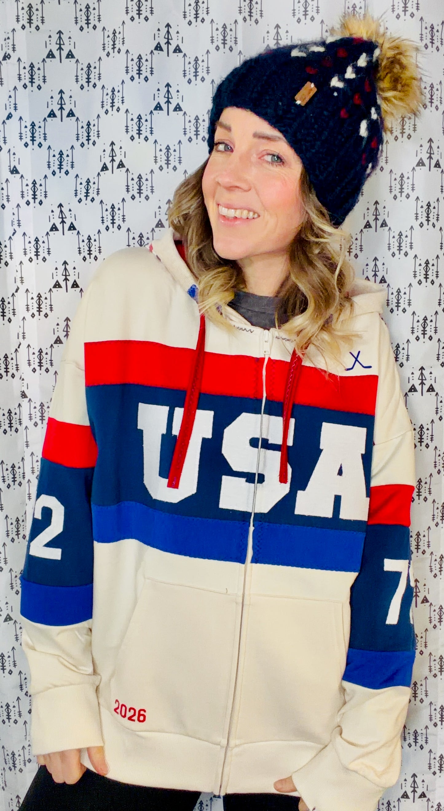 Cream USA Hockey #72 Zip Up Hoodie Size- Women;s XL/2X