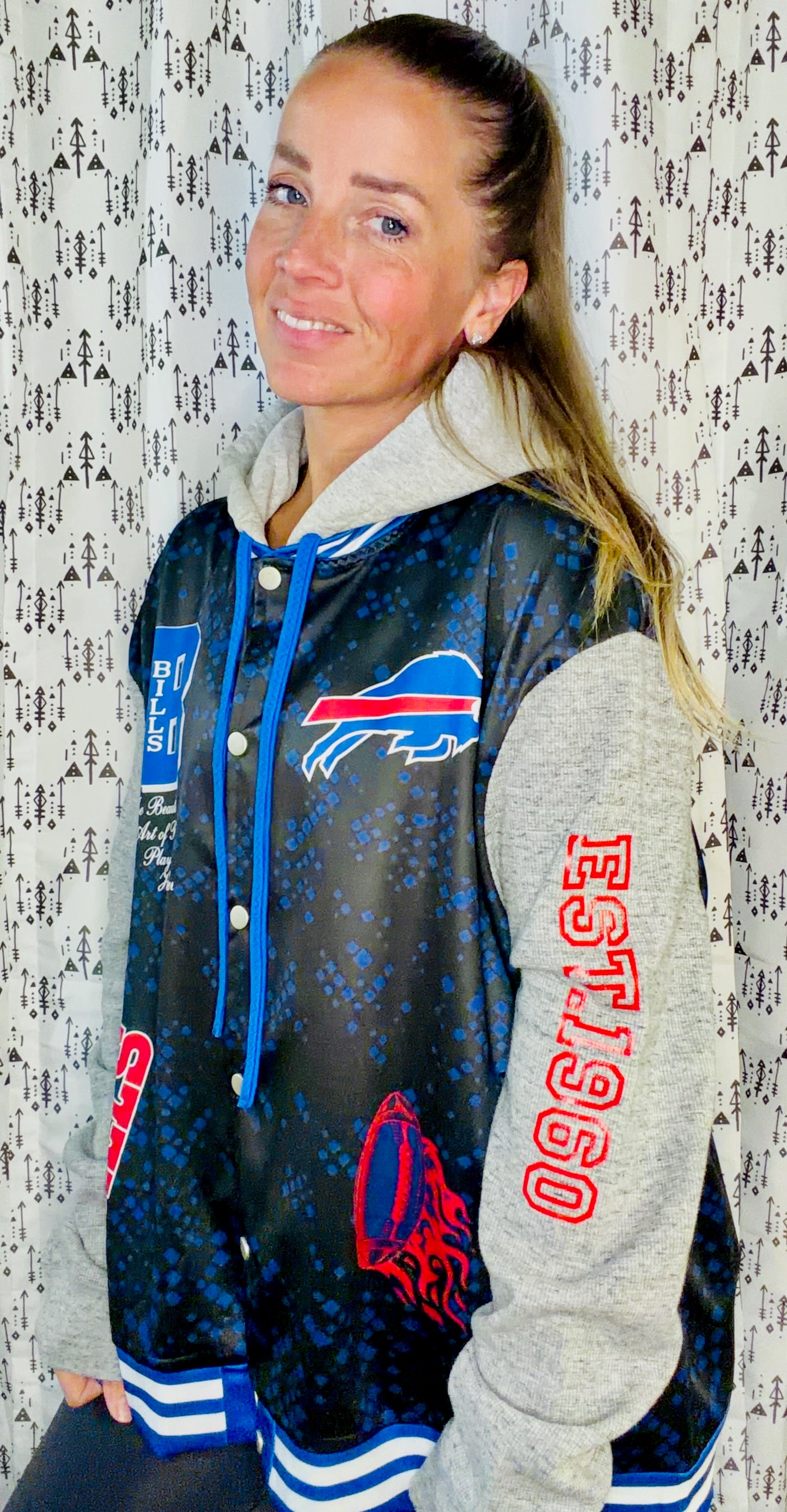 Black Buffalo Football Hooded Jacket Size Unisex-M/L