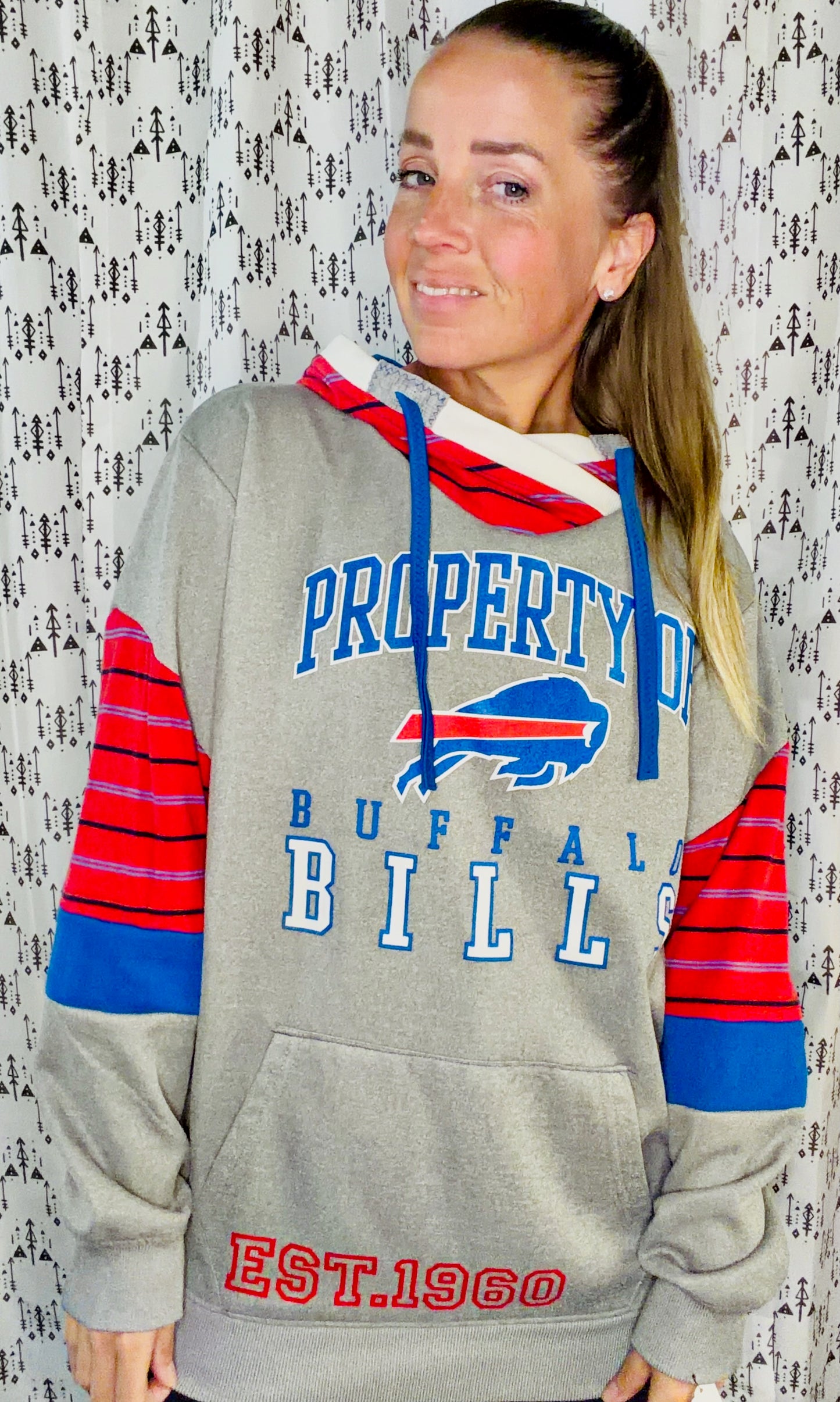 Grey Buffalo Football Hoodie Size Unisex-M/L