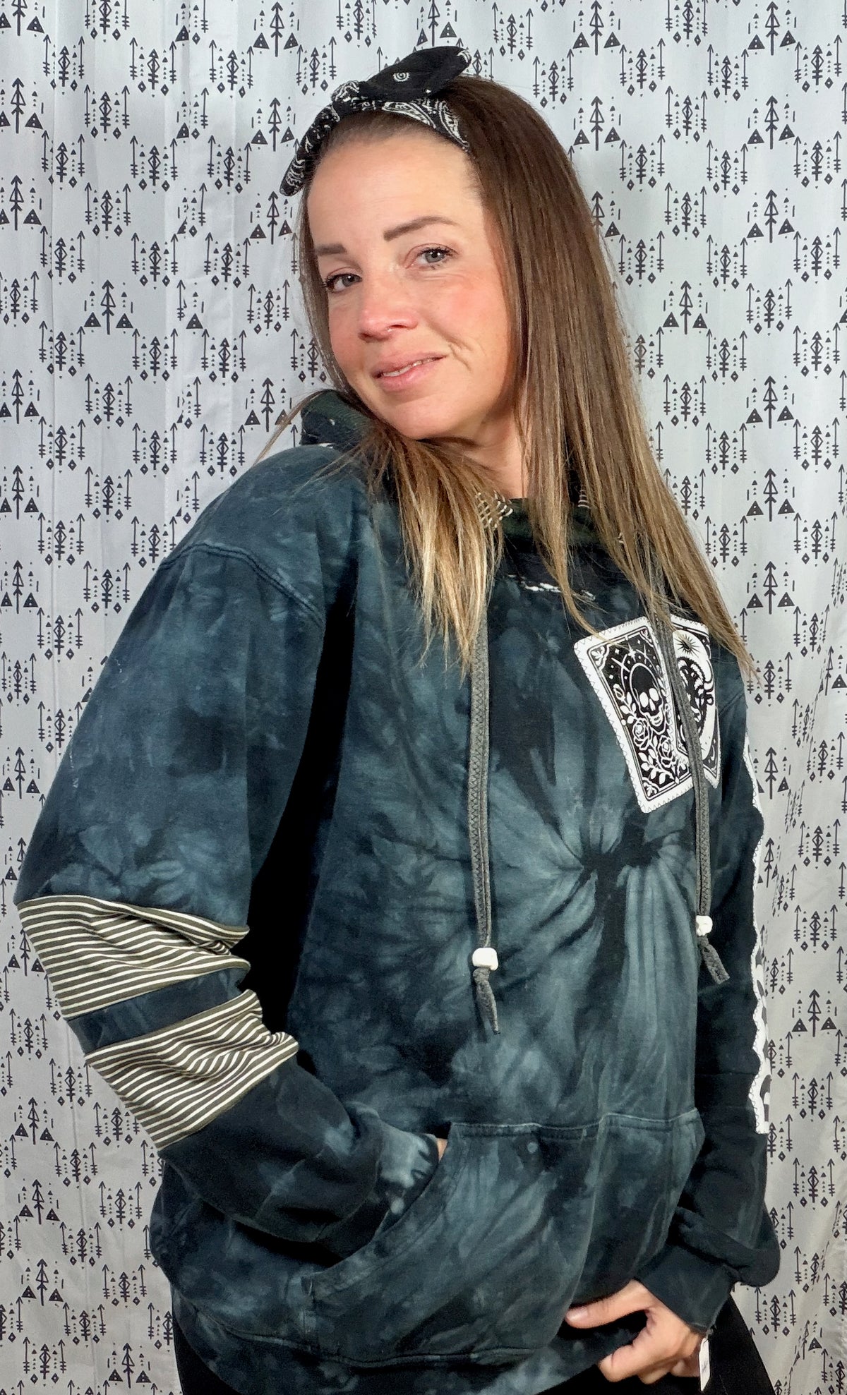 Dark Tie Dye Buffalo Tarot Hoodie Size Unisex- L/XL