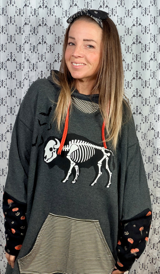 Dark Grey Buffalo Skeleton Hoodie Size Women's- 3X