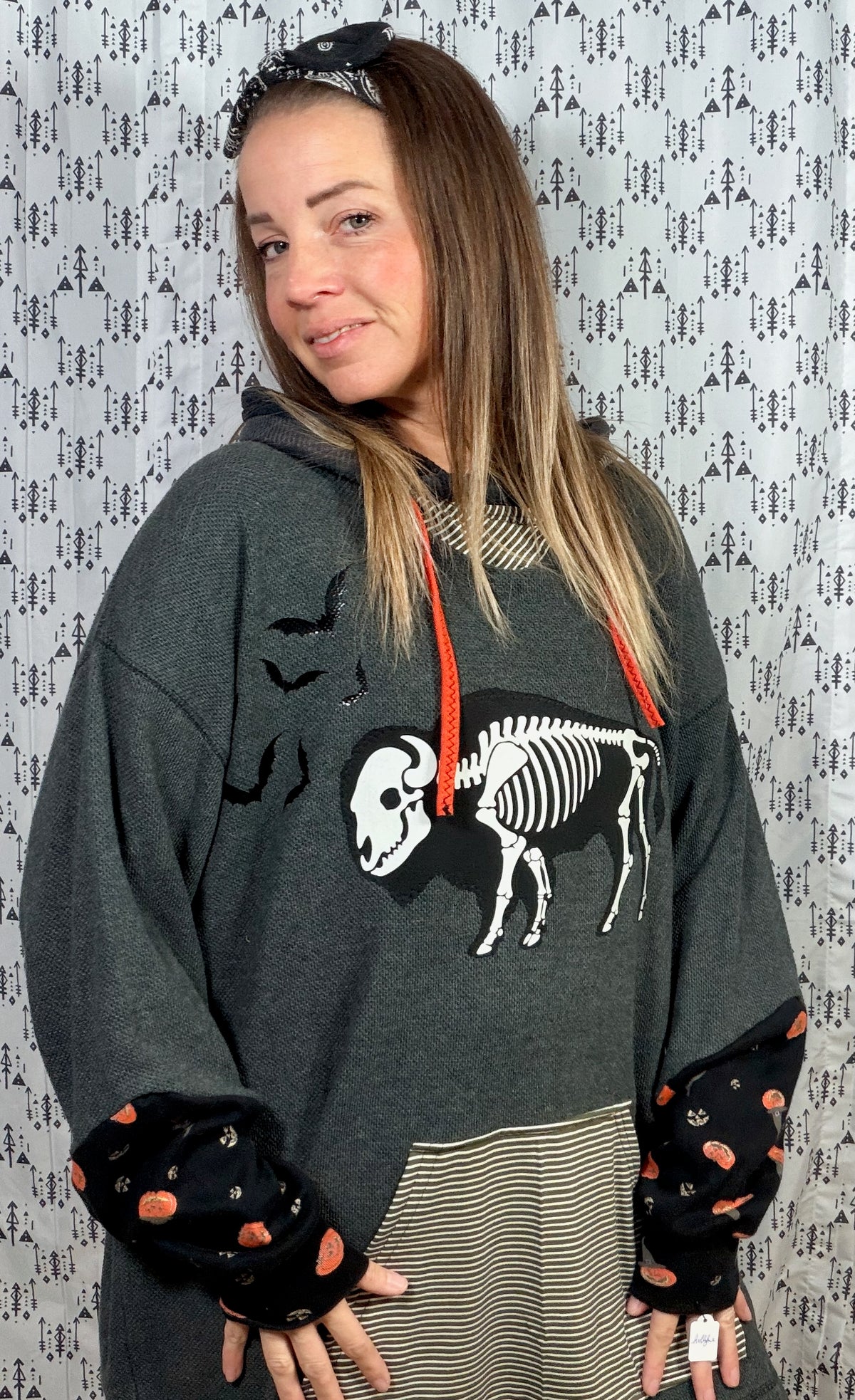 Dark Grey Buffalo Skeleton Hoodie Size Women's- 3X