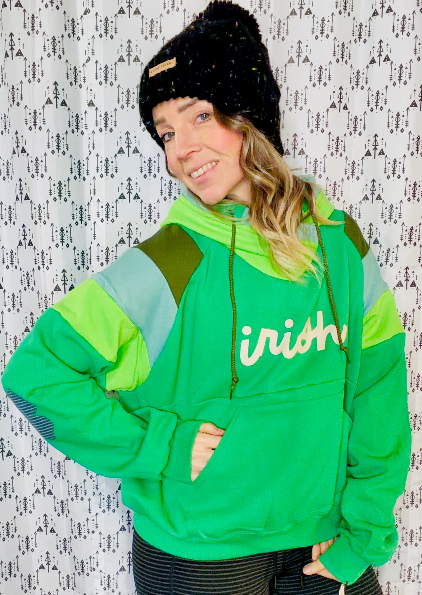Kelly Green Irish Hoodie Size Women's-L/XL