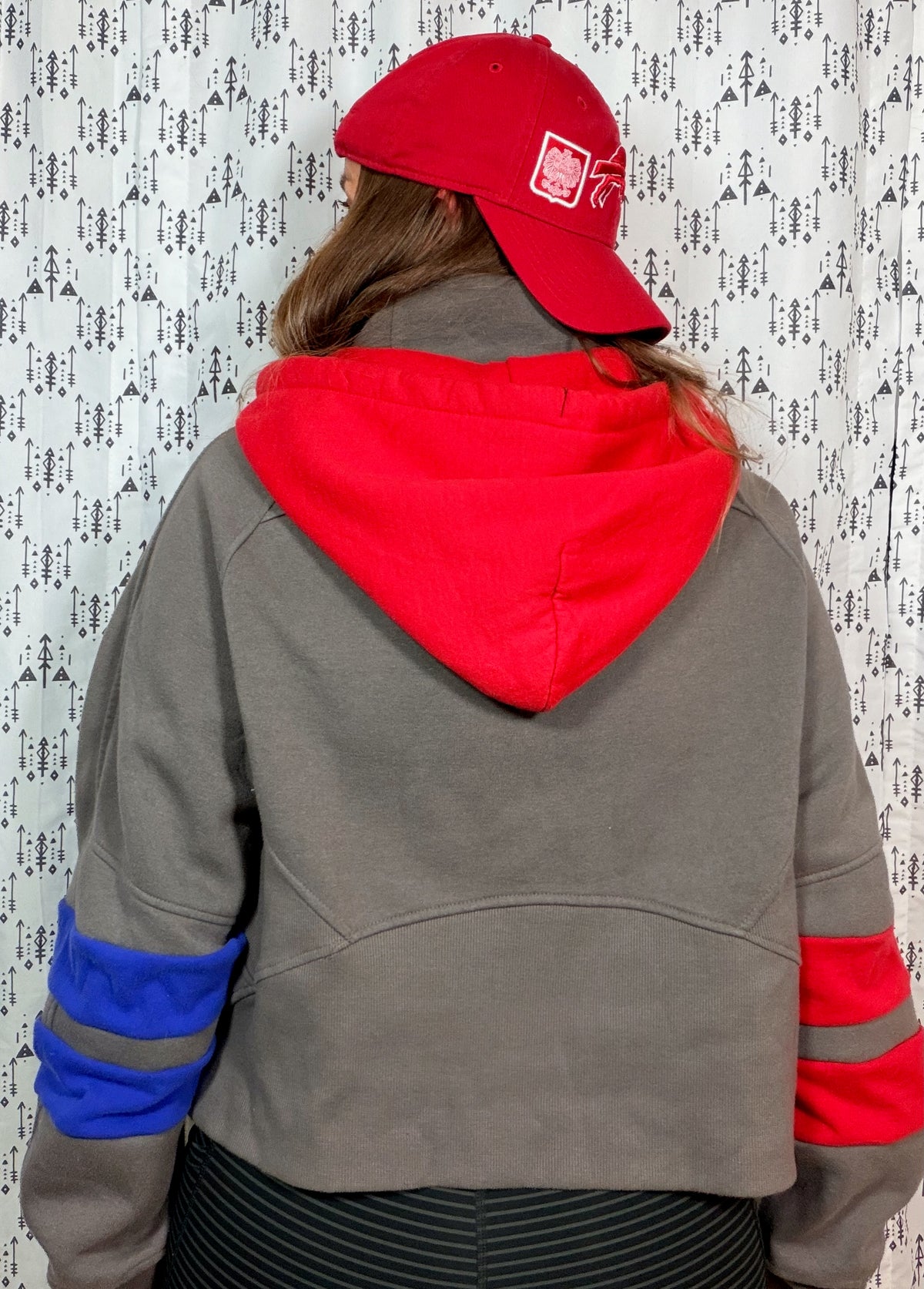 Nickel City BFLO 1/4 Zip Crop Hoodie Size Women's- L/XL