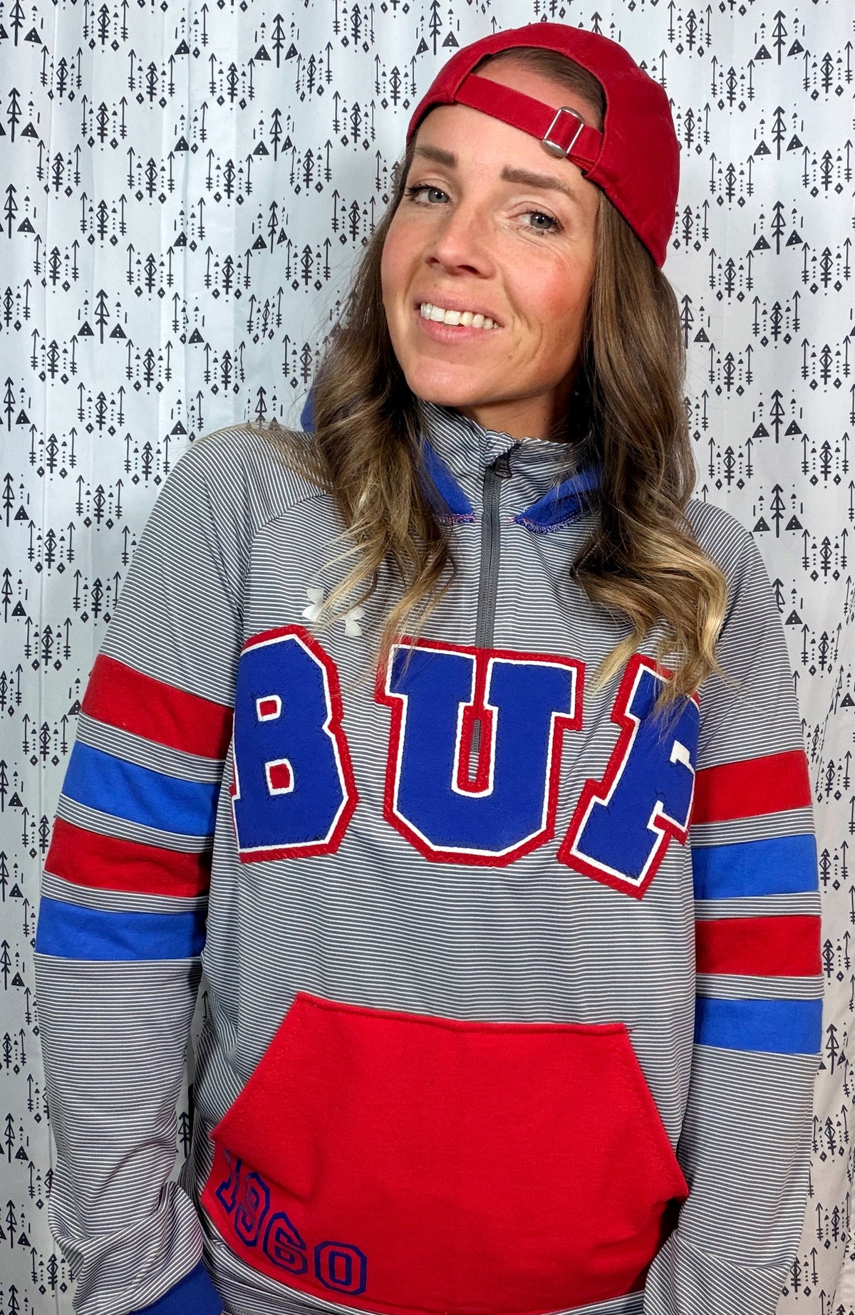 Nickel City BUF 1/4 Zip Crop Hoodie Size Women's- M/L