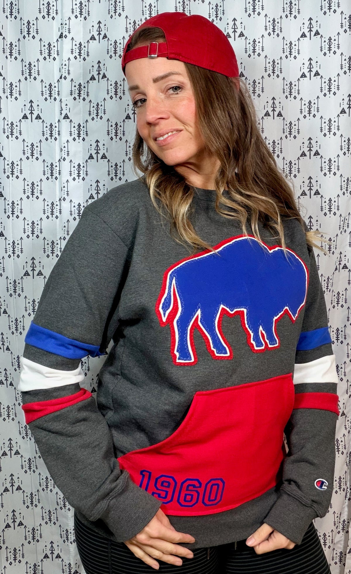 Nickel City Buffalo Crewneck Size Unisex- S/M