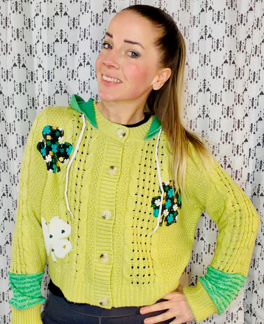 Clover Button-Up Sweater Hoodie Size- Women's M/L