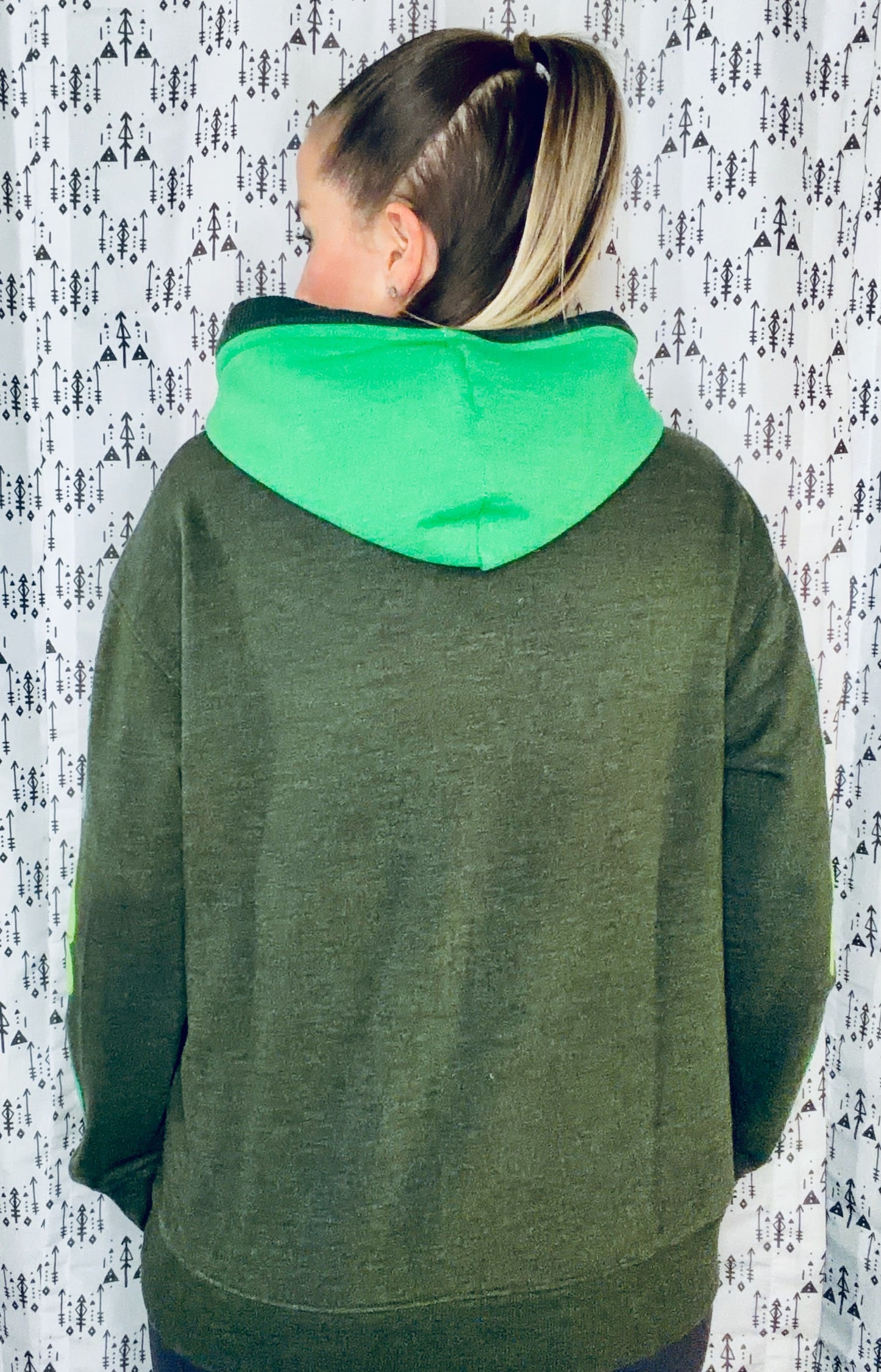 Ombre' Shamrock Green Hoodie Size Women's- L/XL