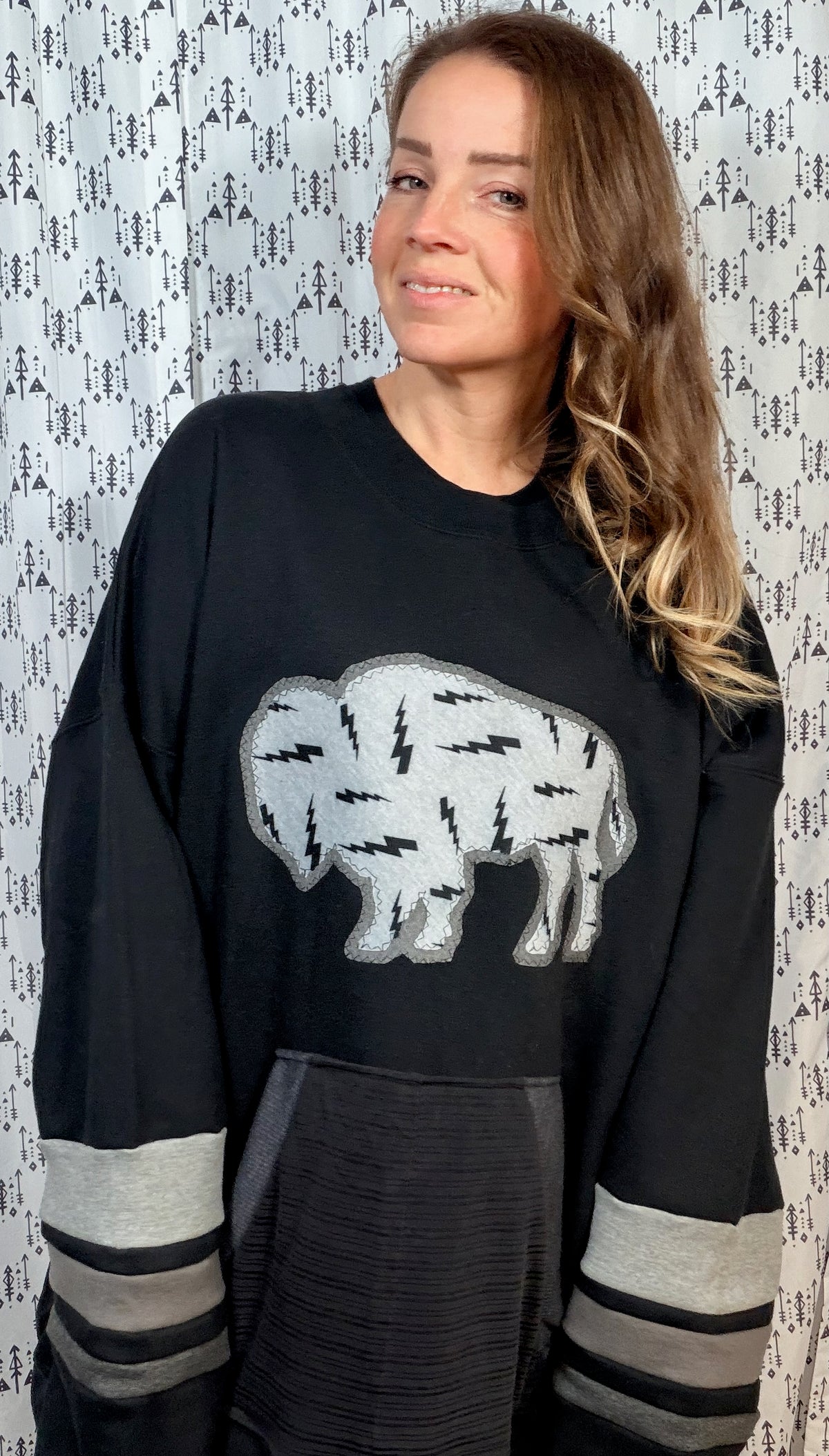 Black Buffalo Lightning  ROCKTOBERFEST Crew Size Unisex- 3X