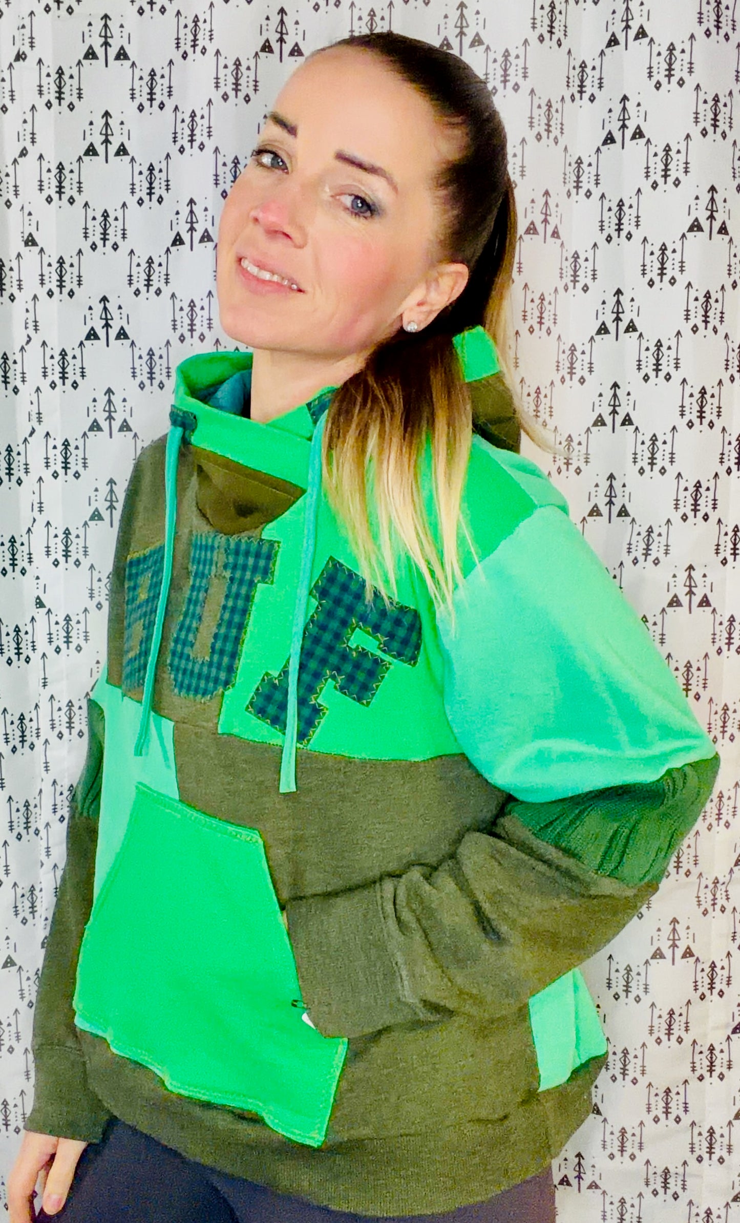 Green BUF Color-block Hoodie Size Women's-XL/2X